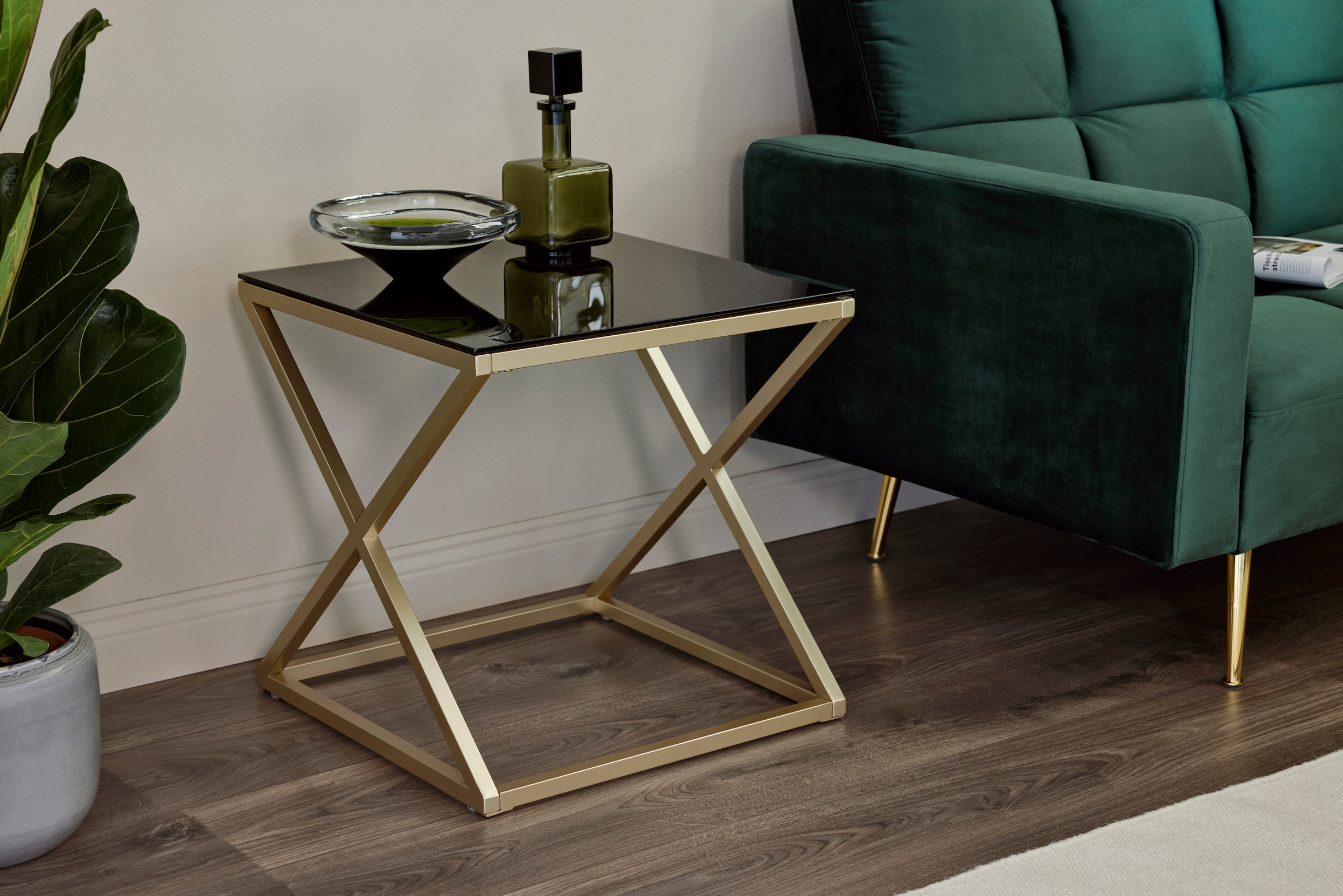Jahnke Beistelltisch »XTRA BY SIDE« 1 Stk. tlg. Nachttisch/Beistelltisch in Gold-Look, aus Sicherheitsglas gefertigt