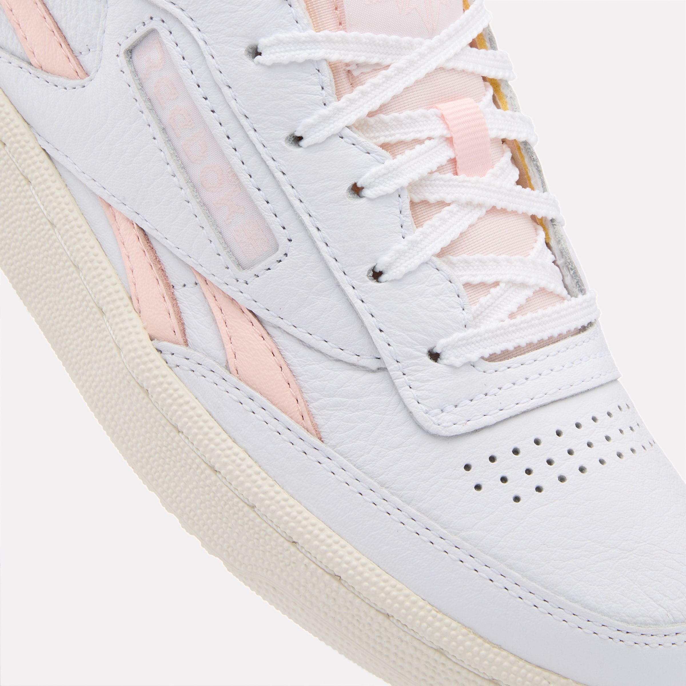 Reebok Classic Chaussure d'entraînement »CLUB C REVENGE«