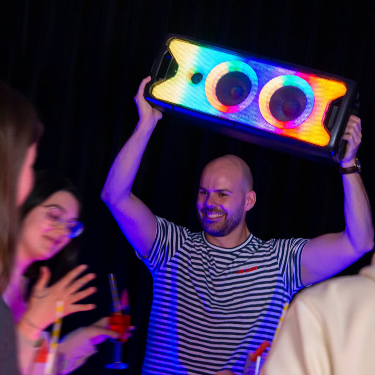 Lenco Lautsprecher »Lenco Lautsprecher PA-200BK schwarz, Licht und Akku« ( )