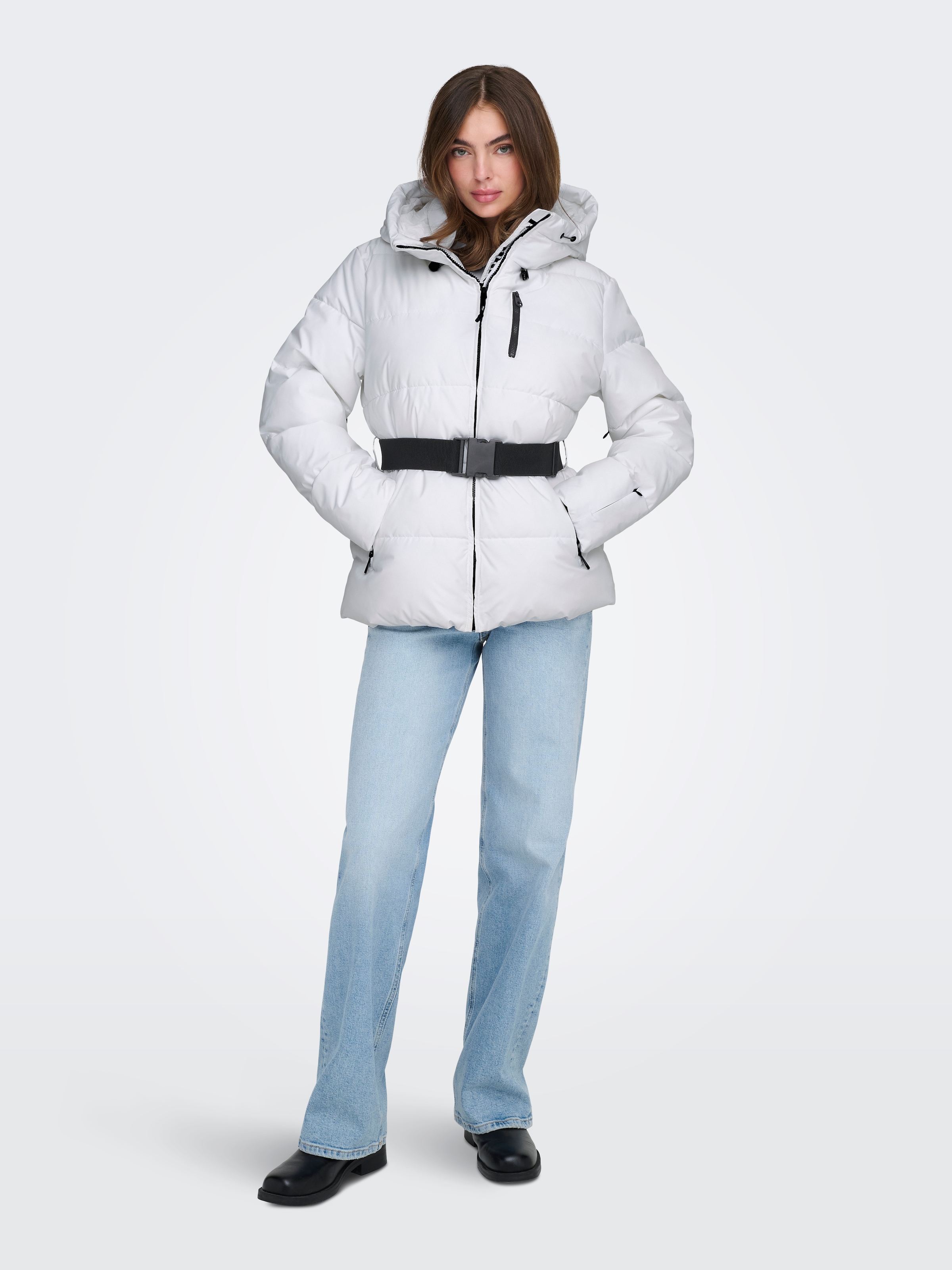 ONLY Veste matelassée »ONLHARPER LIFE BELTED PREMIUM JACKET OTW« mit Kapuze