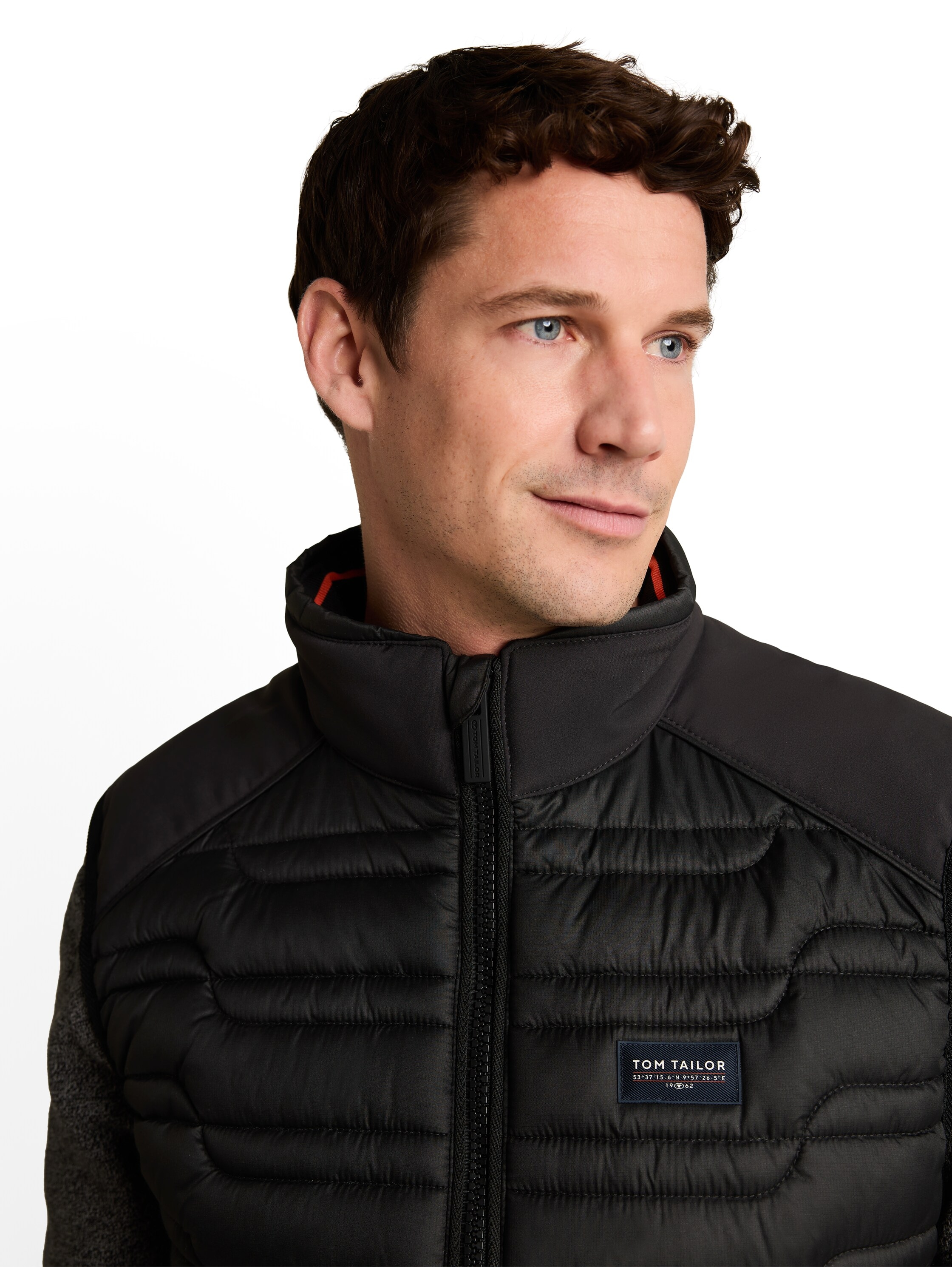 TOM TAILOR Gilet matelassé »Regular« avec col montant et fermeture éclair