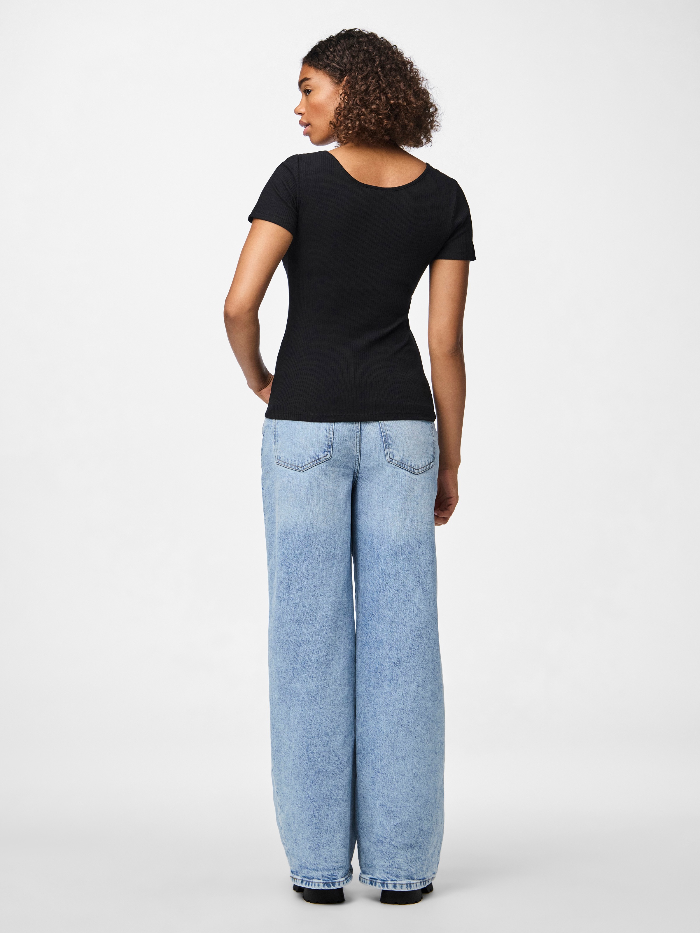 pieces T-shirt à manches courtes »PCKITTE SS TOP NOOS BC« Mélange de coton, coupe slim