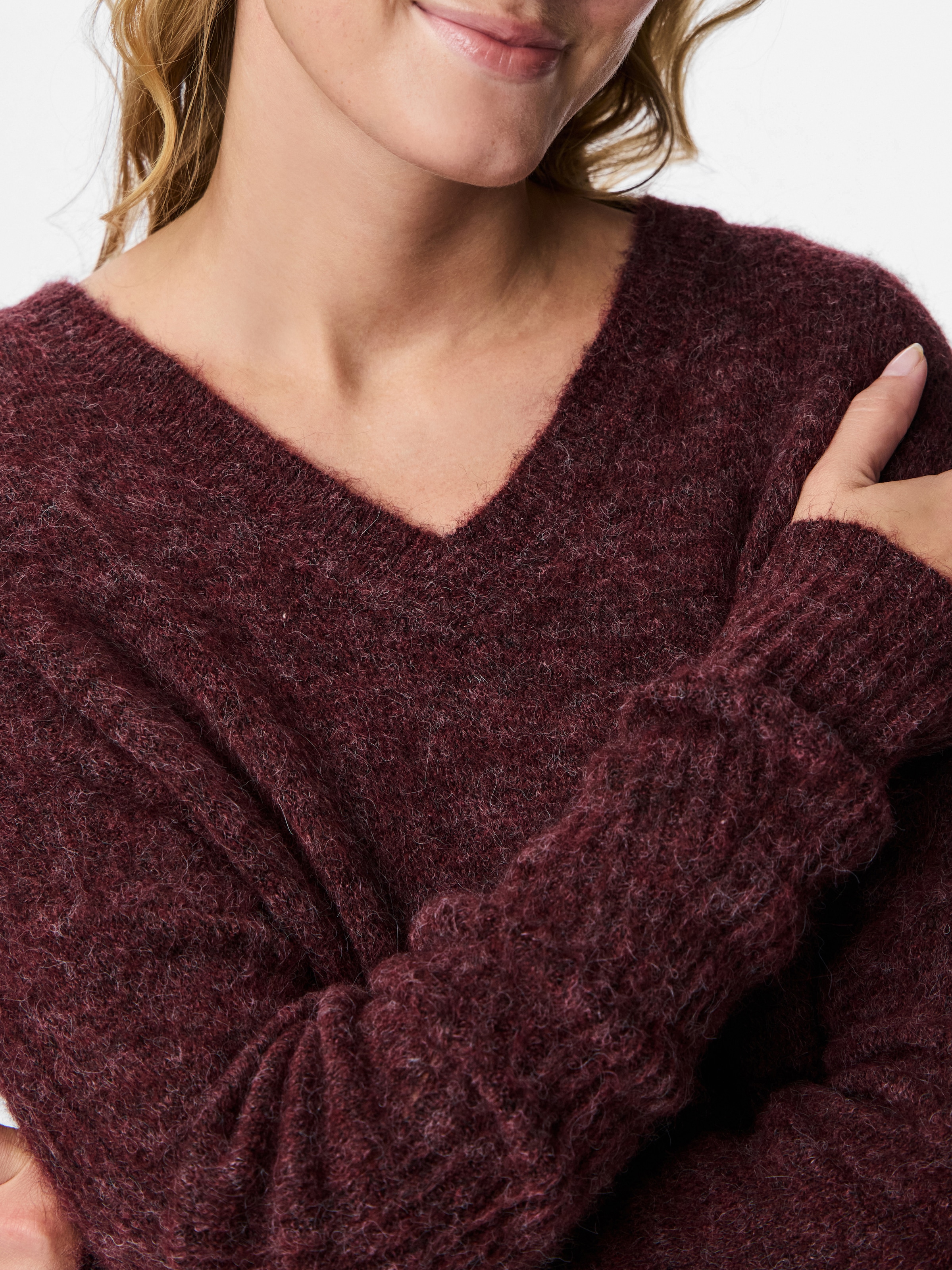 Image of pieces Strickpullover "PCLAYLA LS V-NECK KNIT NOOS"