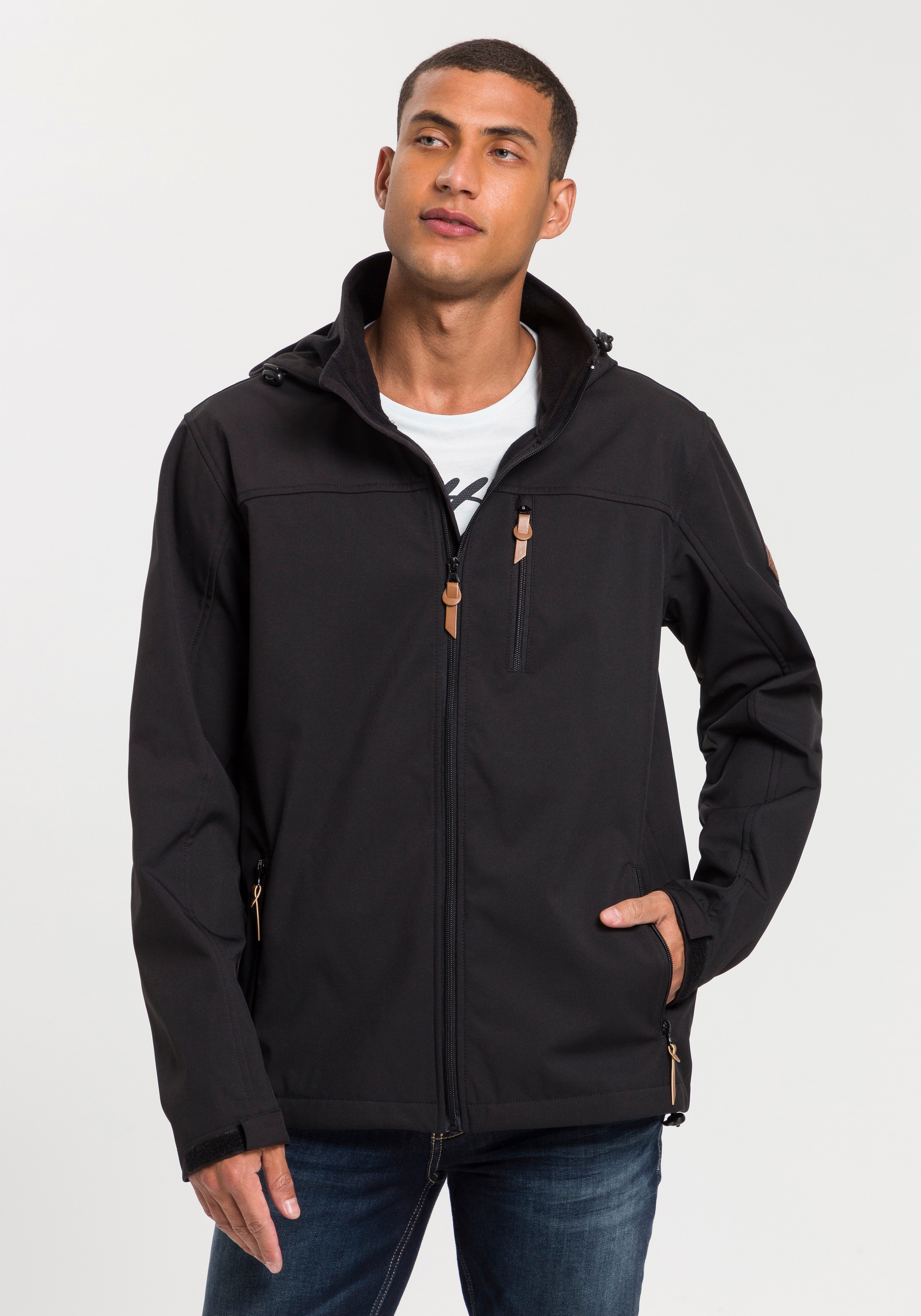 Image of John Devin Softshelljacke, kontrastfarbene Details bei Ackermann Versand Schweiz