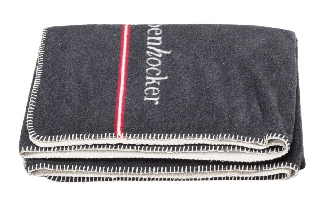 Image of DAVID FUSSENEGGER Wohndecke, mit Schriftzug "Stubenhocker" - Made in Austria bei Ackermann Versand Schweiz