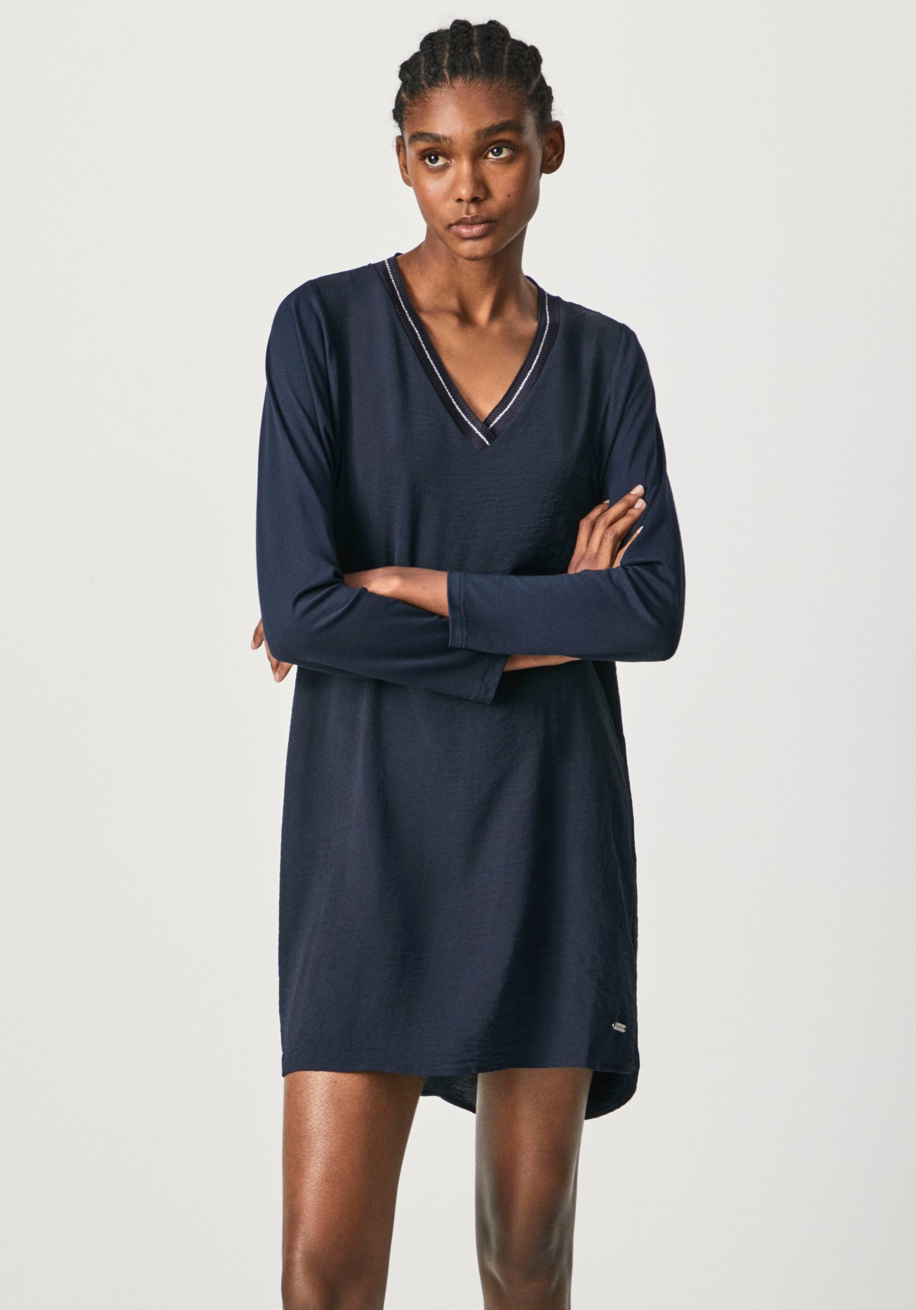 Image of Pepe Jeans Sommerkleid »LEANDRA«, mit transparenten Ärmeln für einen besonderen Look bei Ackermann Versand Schweiz