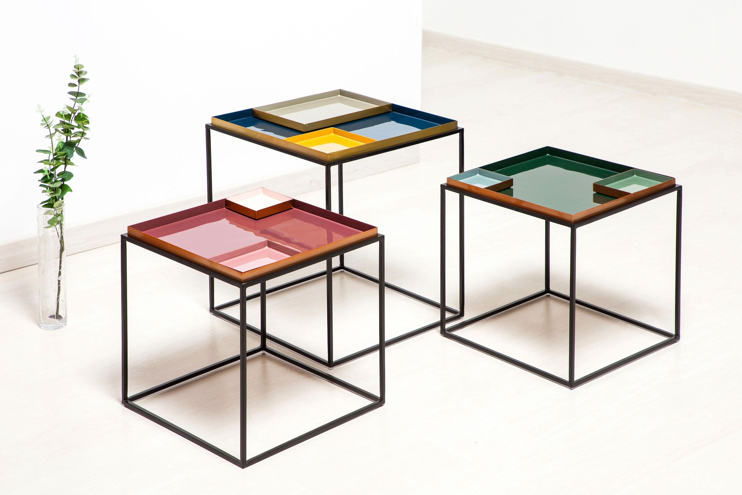 Kayoom Beistelltisch »Famosa, Metall-Beistelltisch in quadratischer Form«, (1 St.), Bunter Tisch, Schalenmasse: 11 x 11 x 2 / 15,8 x 11 x 2 cm