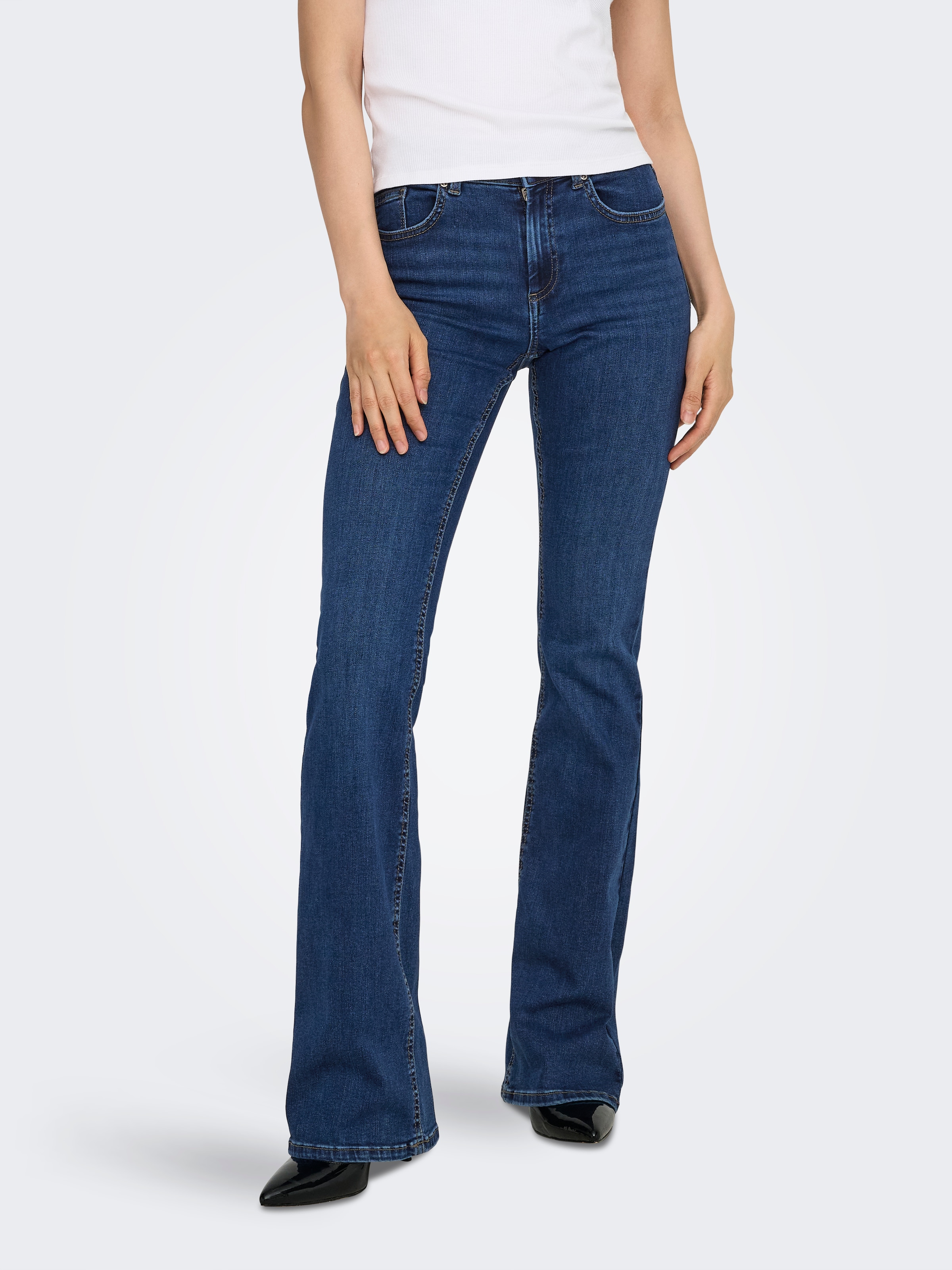 Image of ONLY Bootcut-Jeans "ONLBLUSH MW B-POC FLARED DNM PIM134 NOOS"
