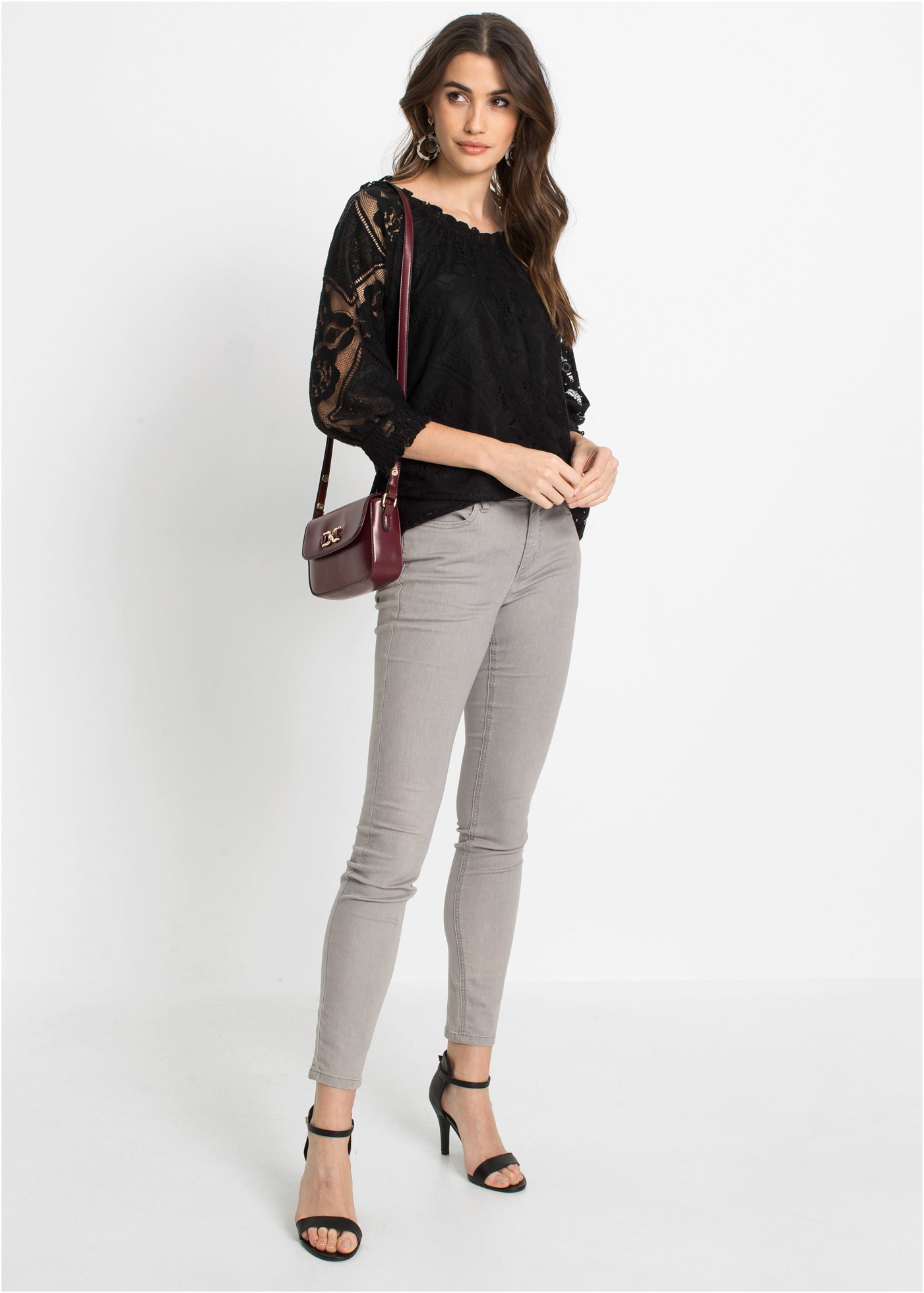 bonprix Carmenshirt bequeme Passform, 3/4-Ärmel, mit Spitze im Lagen-Look