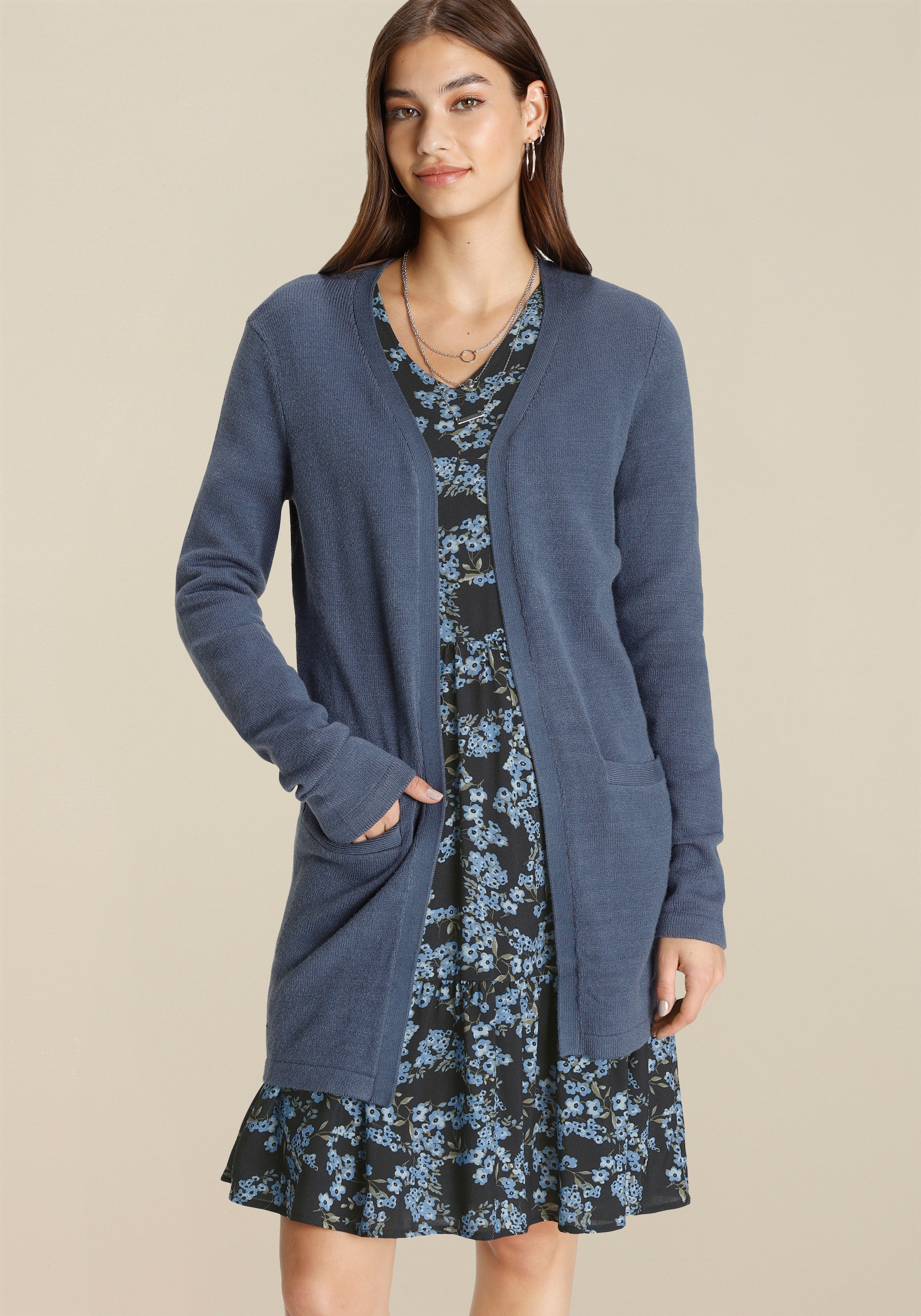 Tamaris Veste en tricot mit Taschen, perfekt für laue Sommerabende