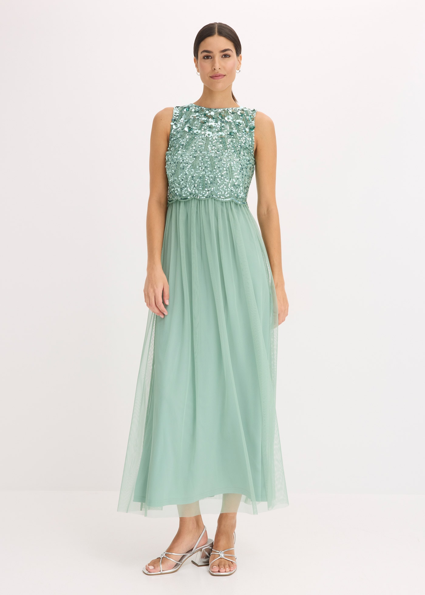 Image of bonprix Maxikleid "Maxikleid mit Paillettenstickerei" ohne Ärmel, ausgestellte Passform, mit Paillettenstickerei