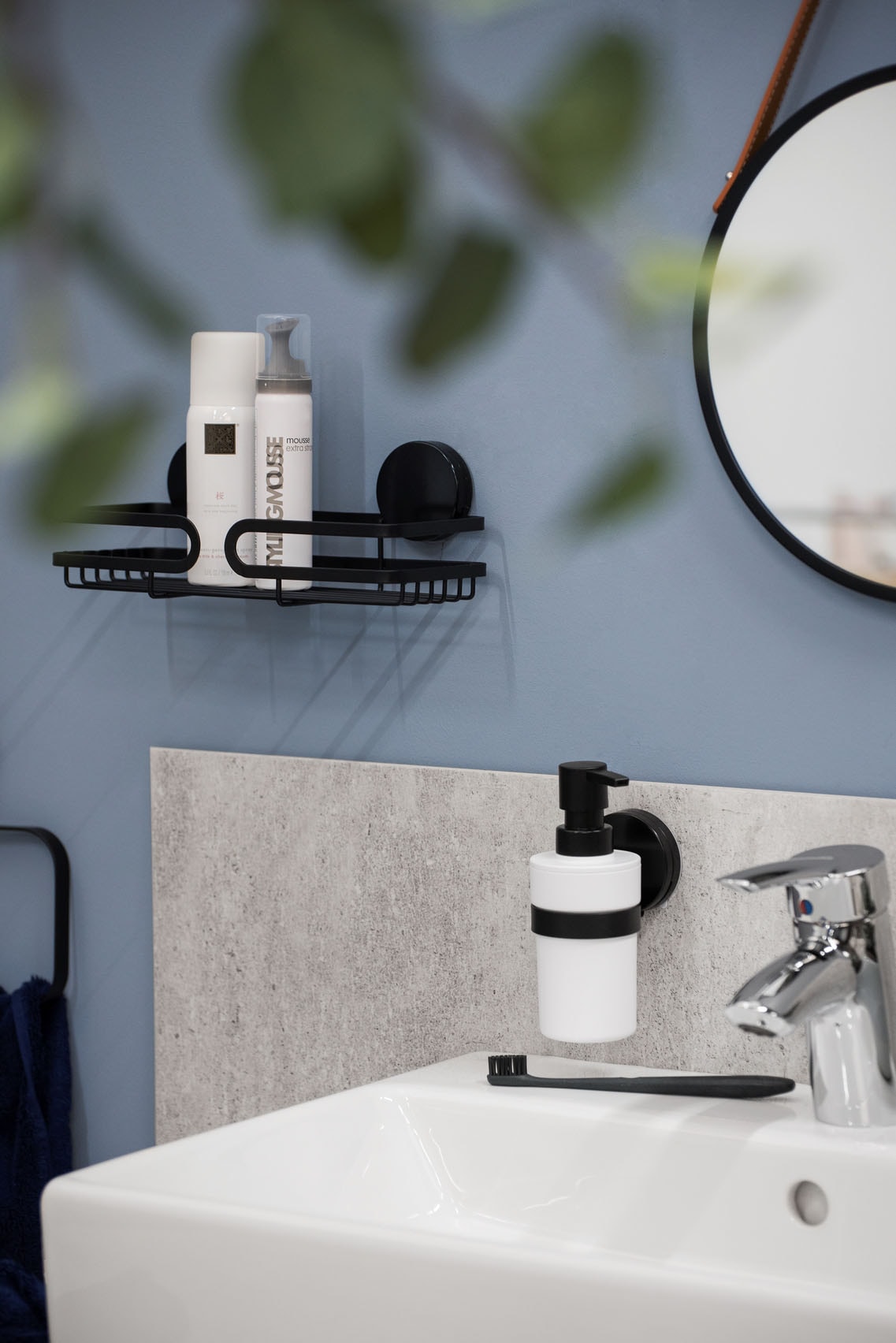 WENKO Tablette de douche »Static-Loc® Plus  Pavia« Étagère de salle de bain, fixation sans perçage