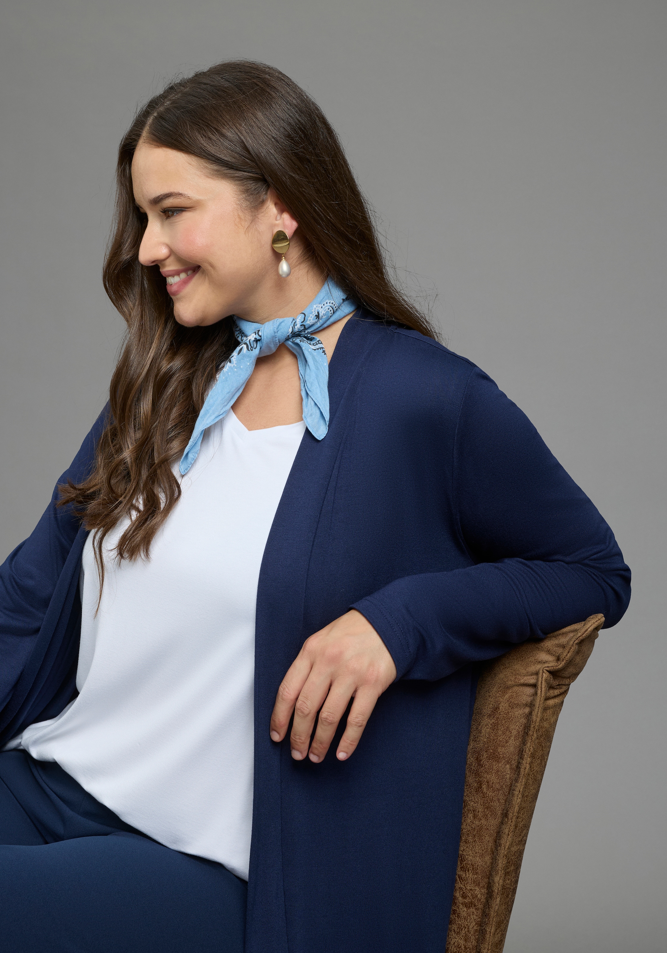 Laura Scott CURVE Veste en tricot »Grosse Grössen« en matière jersey fluide agréable