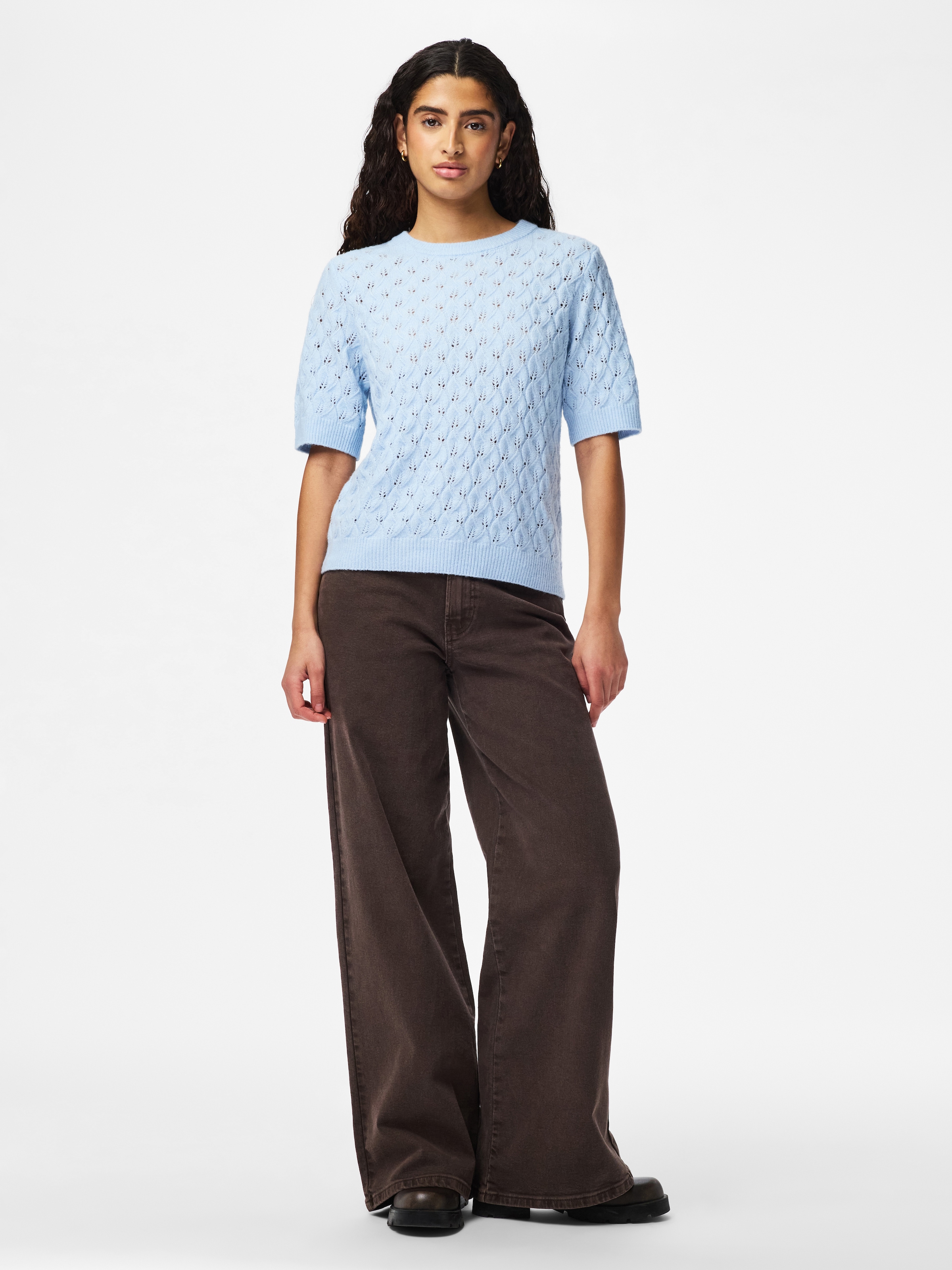pieces Pull en tricot »PCLELOU SS O-NECK KNIT NOOS BC« avec motif ajouré