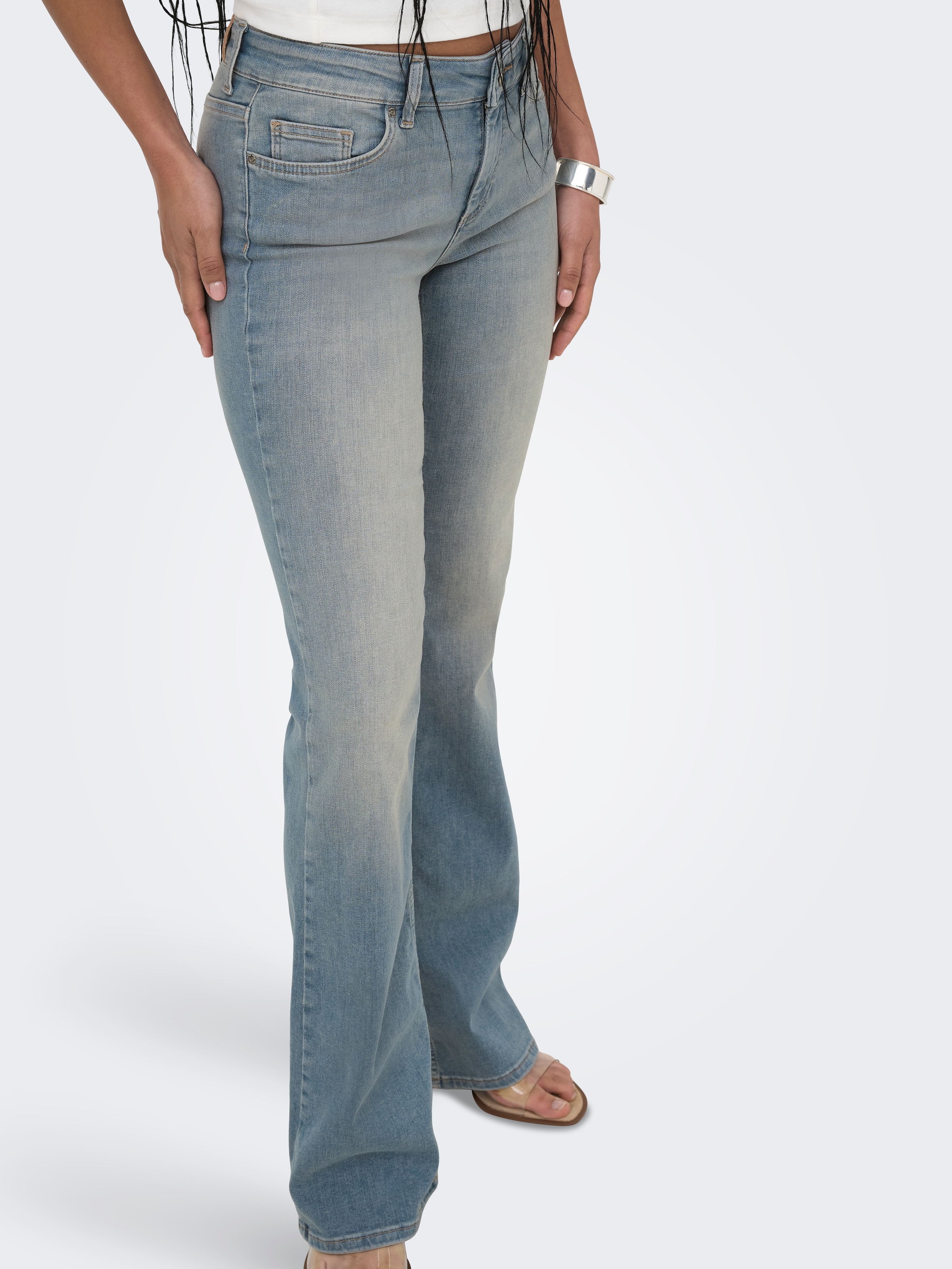 Image of ONLY Bootcut-Jeans "ONLBLUSH MID FLARED DNM REA638" Baumwollmischung, bootcut fit