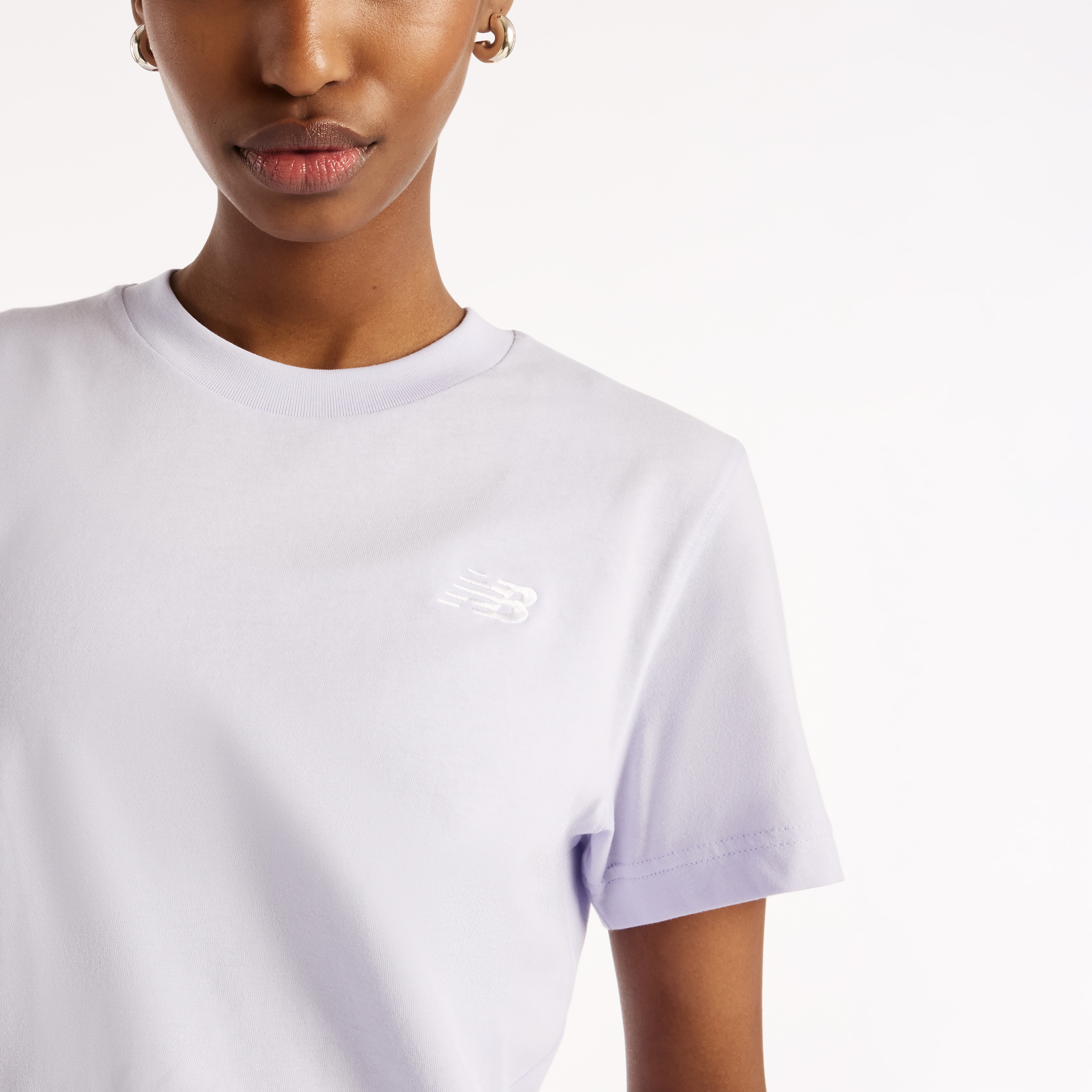 New Balance T-Shirt »SPORT ESSENTIALS JERSEY T-SHIRT« Kurzarm, mit Rundhalsausschnitt
