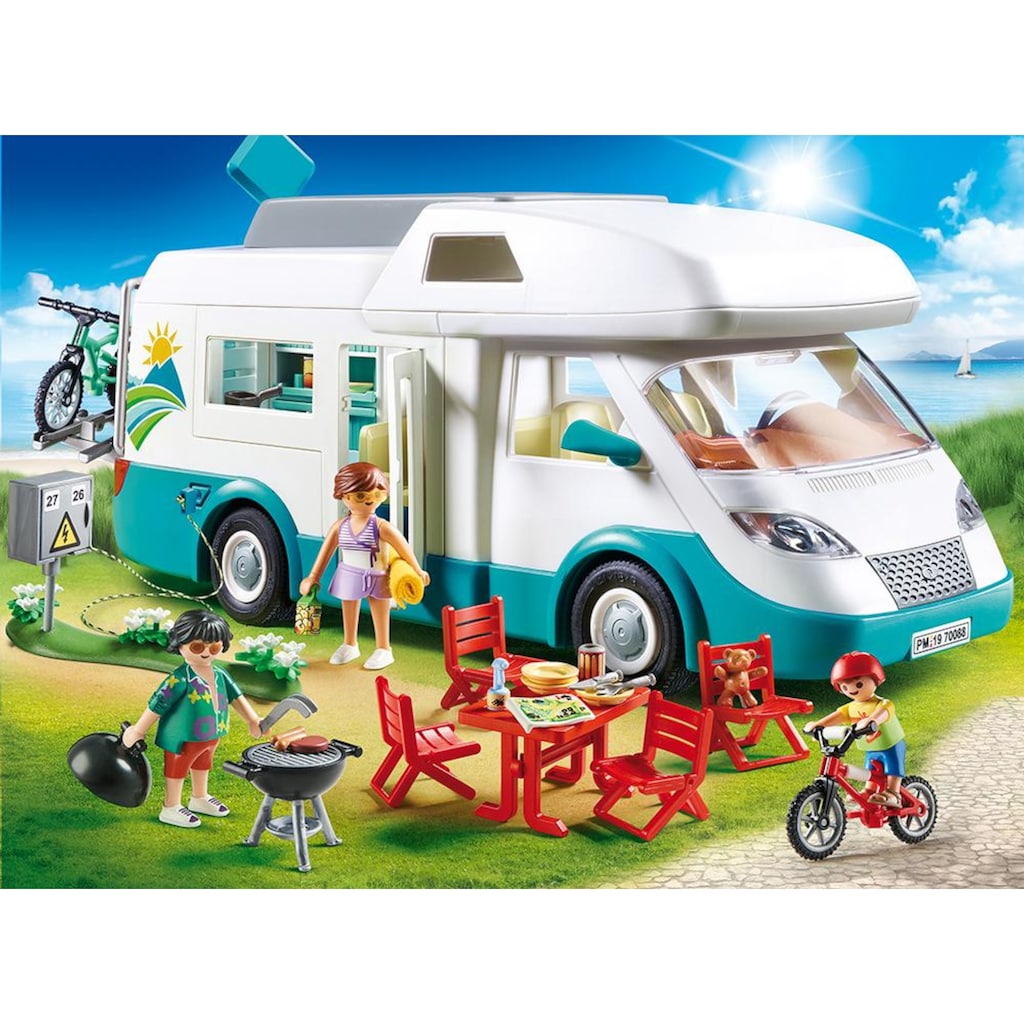 Playmobil® Konstruktions-Spielset »Familien-Wohnmobil, Family Fun«, (135 St.)