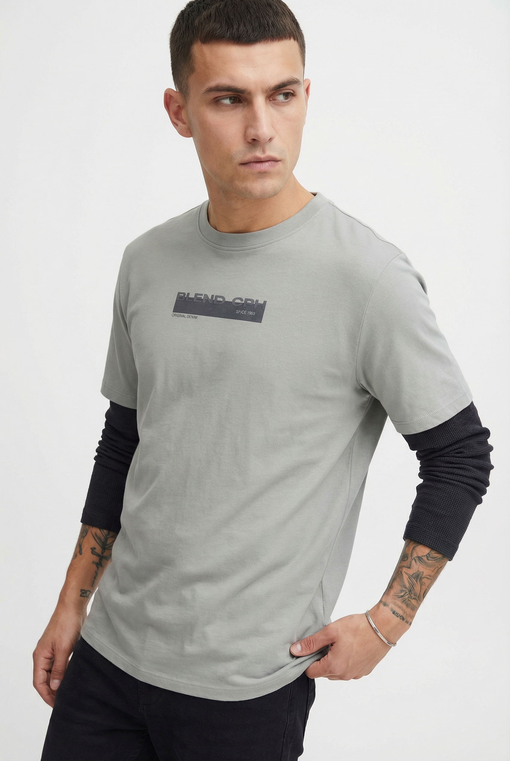 Image of Blend T-Shirt "BHKEMUEL BB LOGO S/S TEE" in grossen Grössen