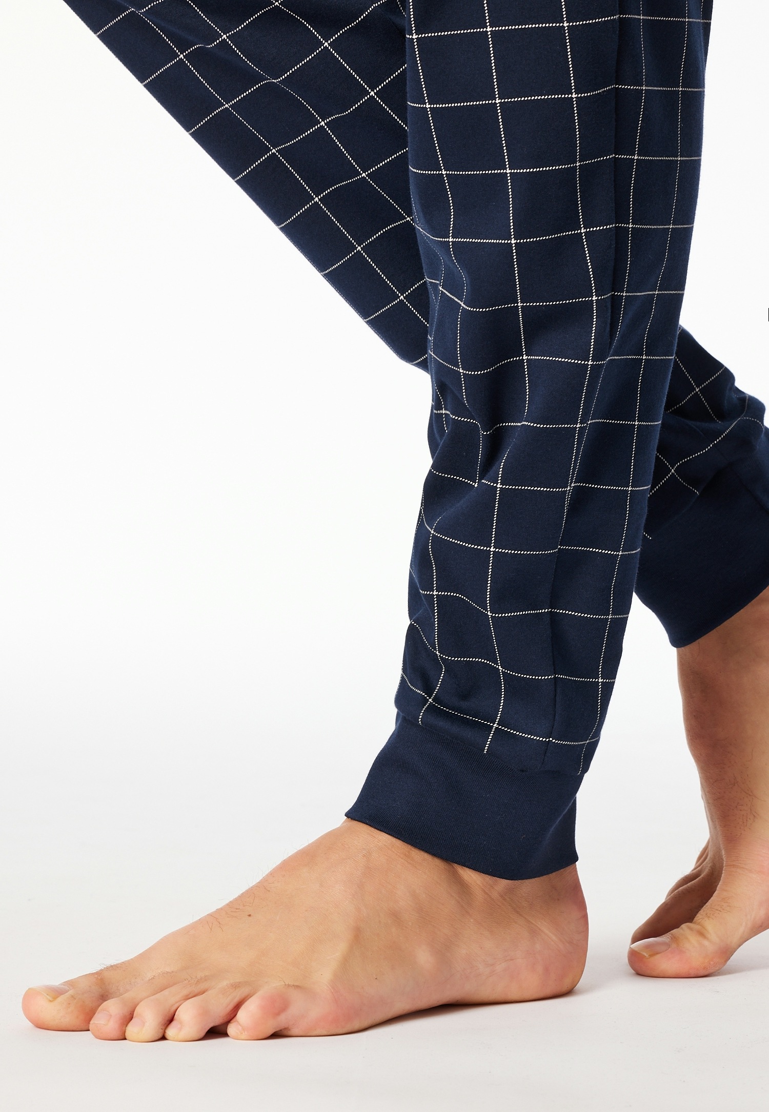 Schiesser Pyjama »Fine Interlock« 2 tlg. Rundhalsausschnitt mit Kopfleiste, langärmelig, Komfortbund