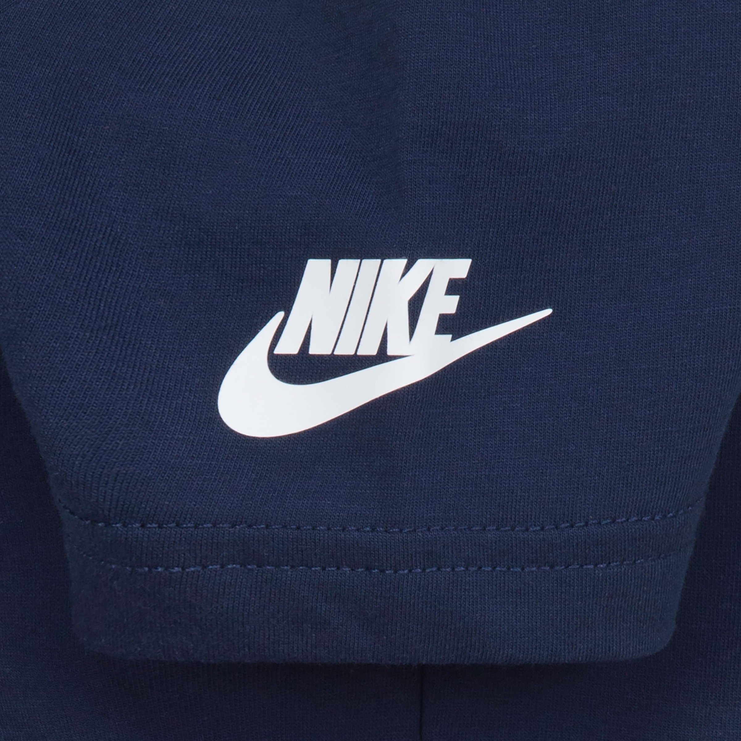 Nike Sportswear T-Shirt »NKN FUTURA EVERGREEN«, (1 tlg.), für Kinder