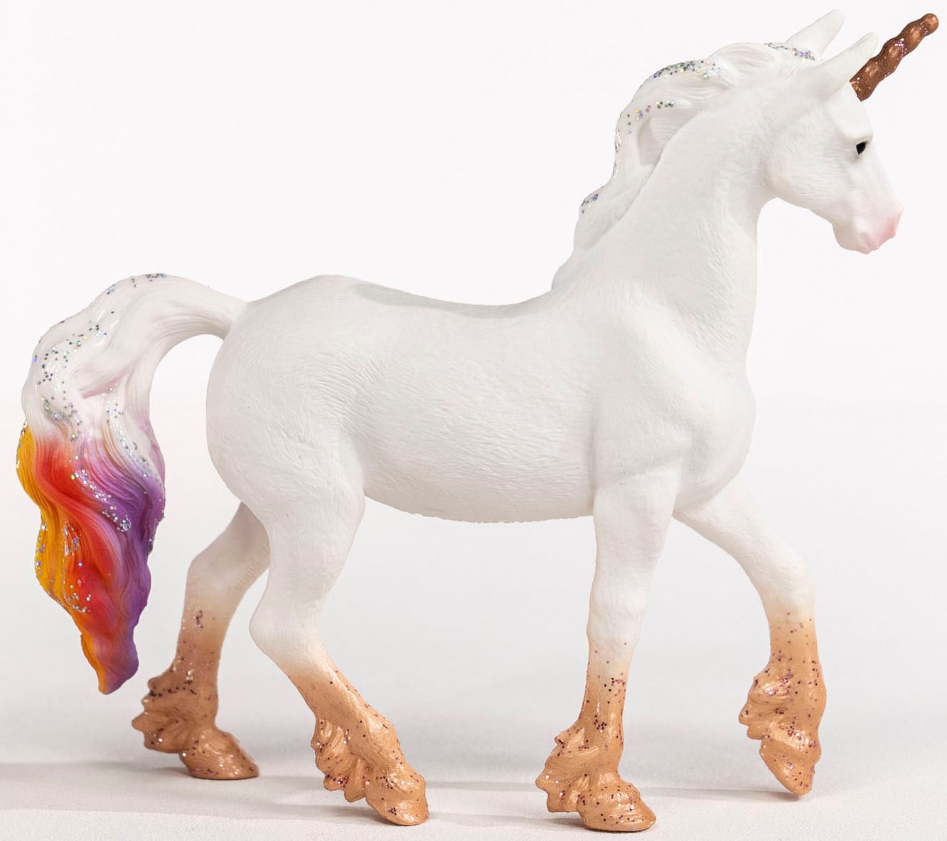 Schleich® Spielfigur »BAYALA®, Regenbogeneinhorn Stute (70726)«