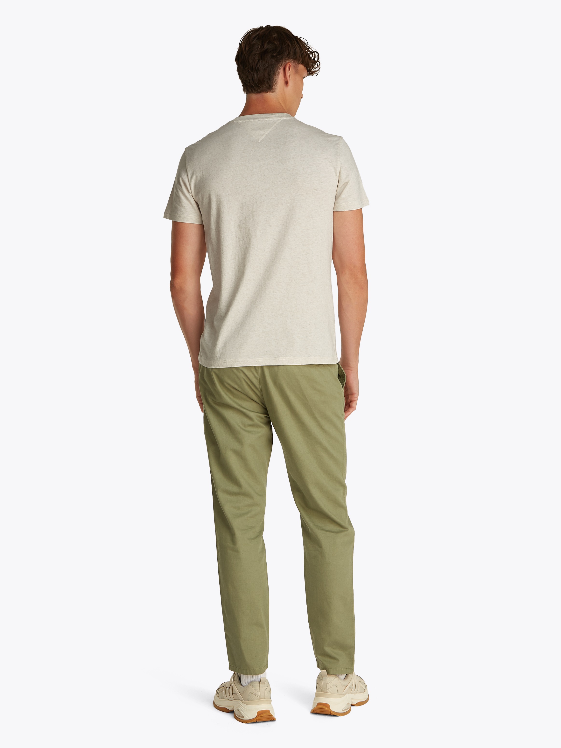 Tommy Jeans T-Shirt »TJM SLIM LINEAR CHEST SS TEE EXT«, mit Logodruck