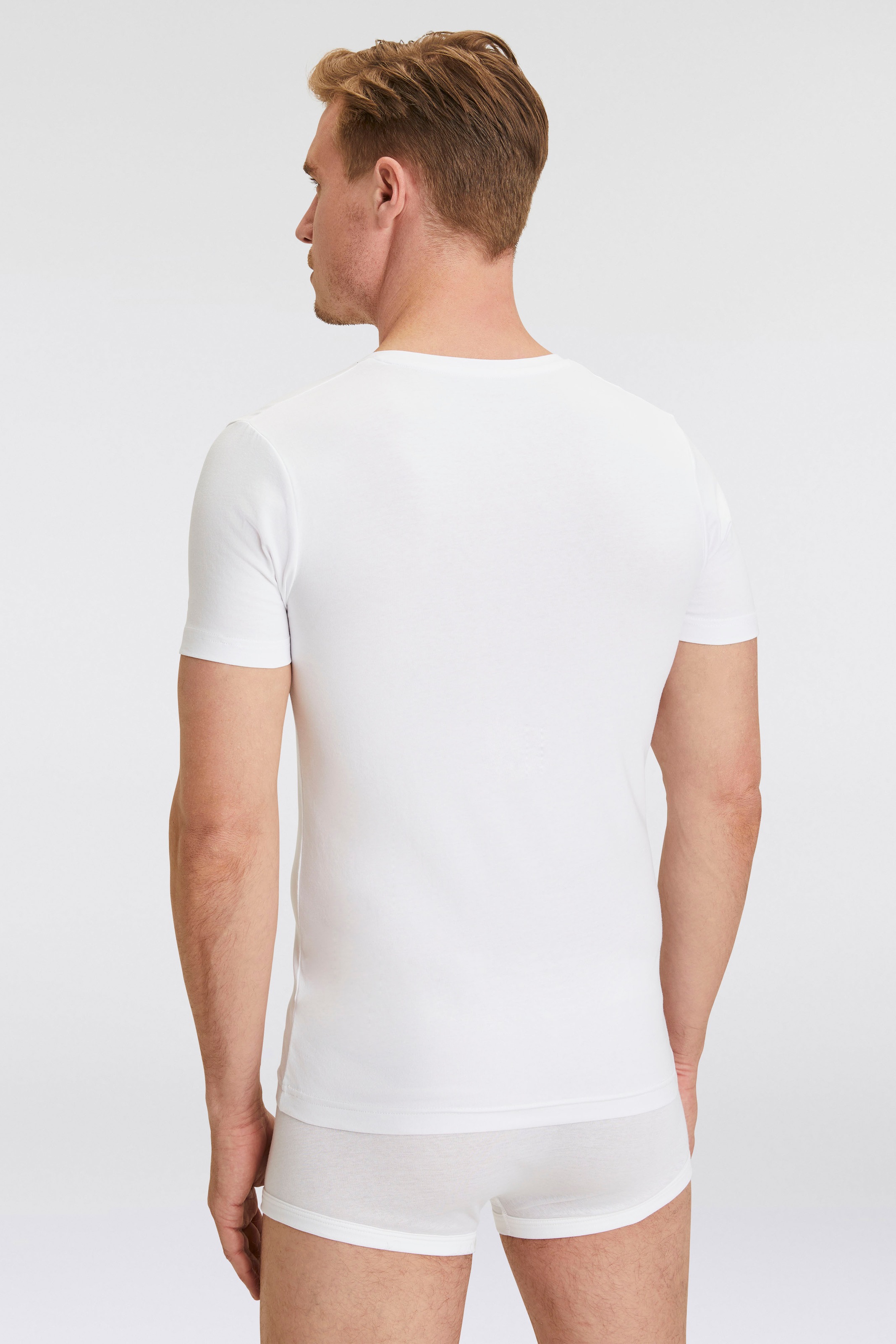 OLYMP T-Shirt »Casual«, V-Ausschnitt, Ideal zum Unterziehen