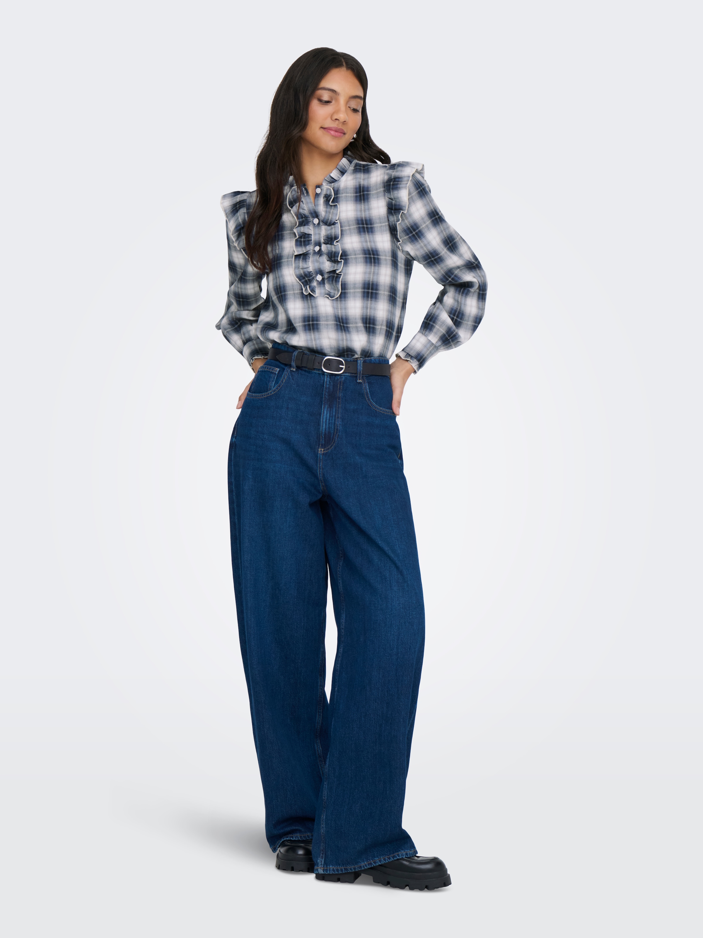 ONLY Blouse à manches longues »ONLFIGA L/S FLOUNCE TOP WVN«