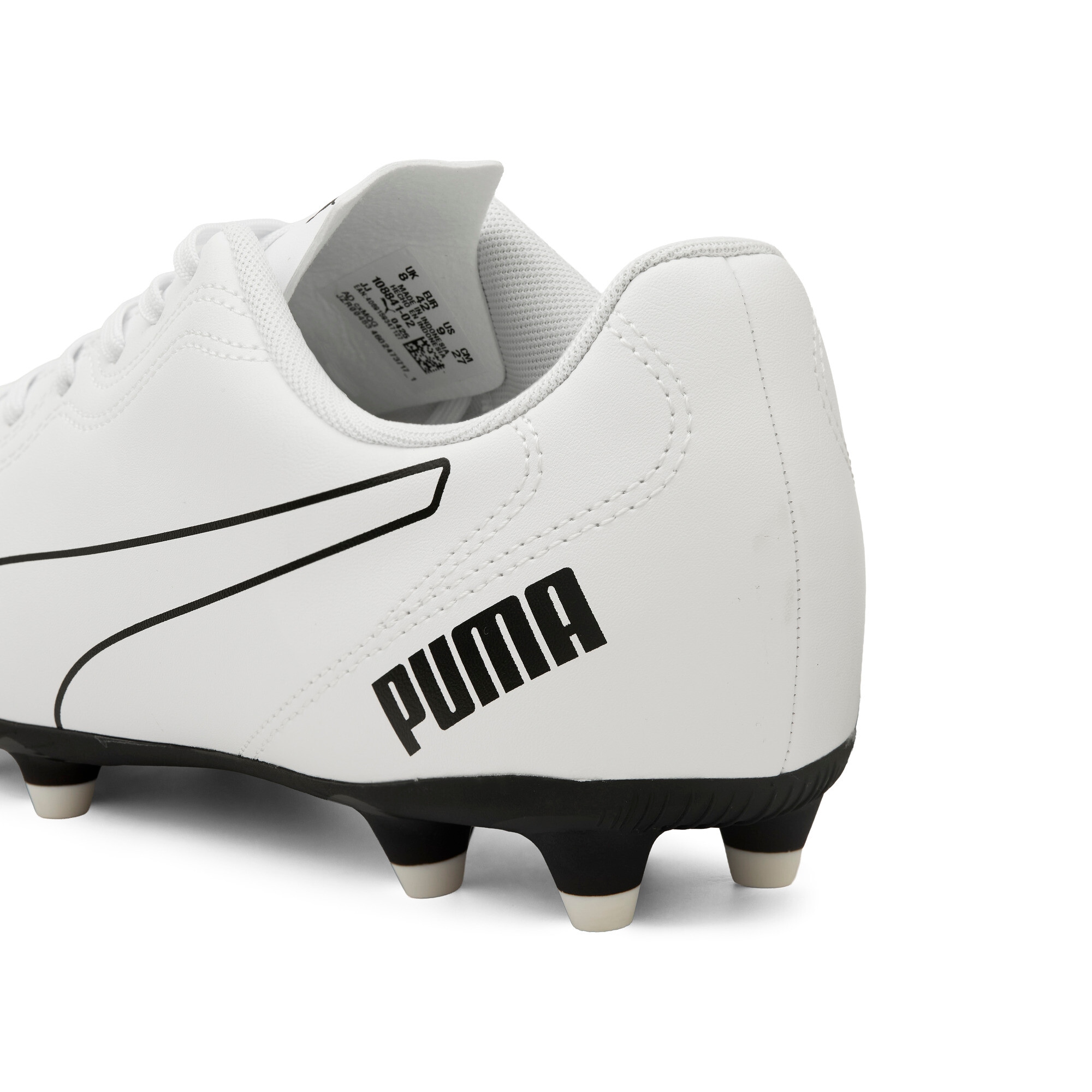 PUMA Chaussure de football »CLASSICO FG«  pour terrains en gazon, avec laçage, en synthétique