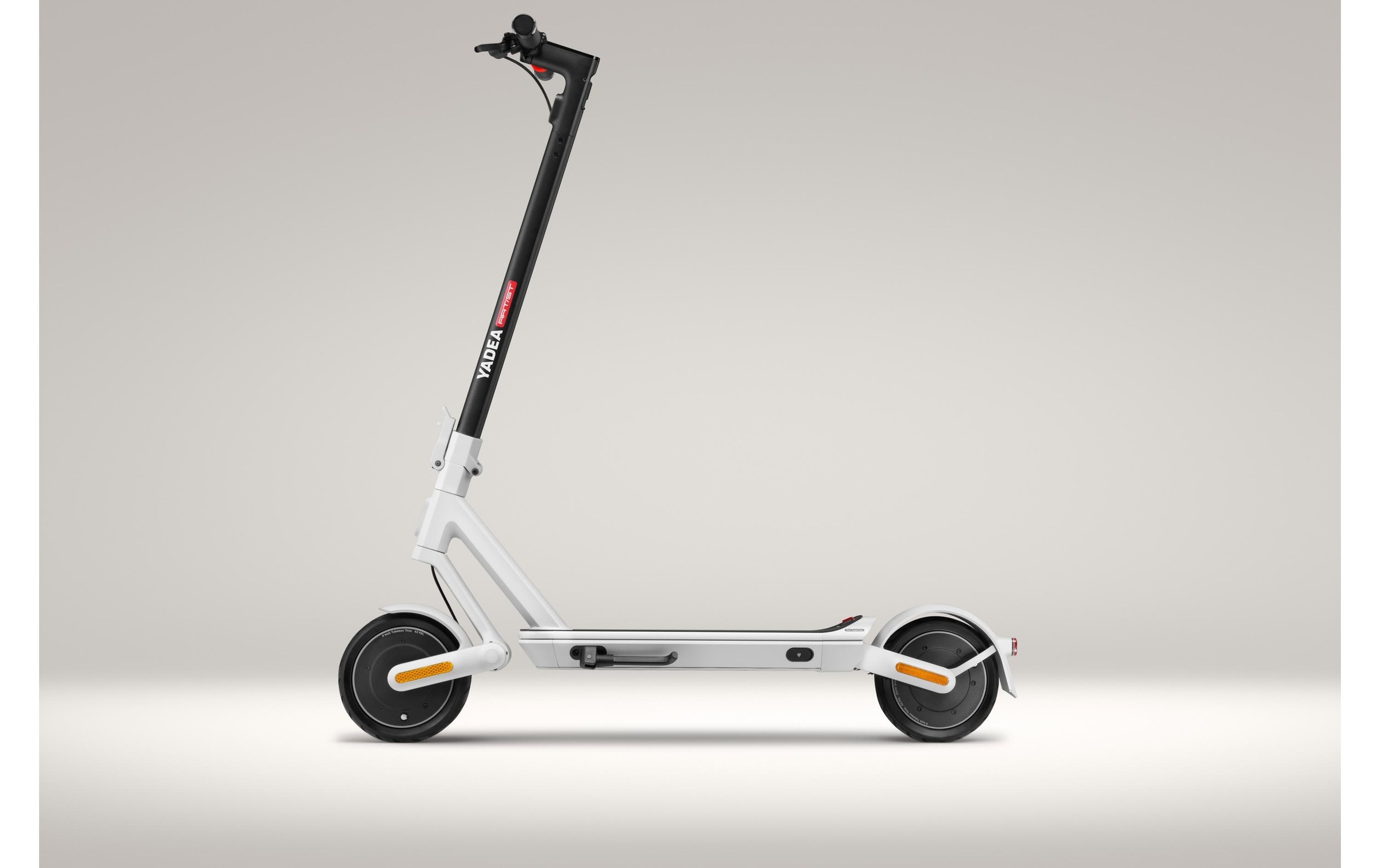 E-Scooter »Yadea Artist«
