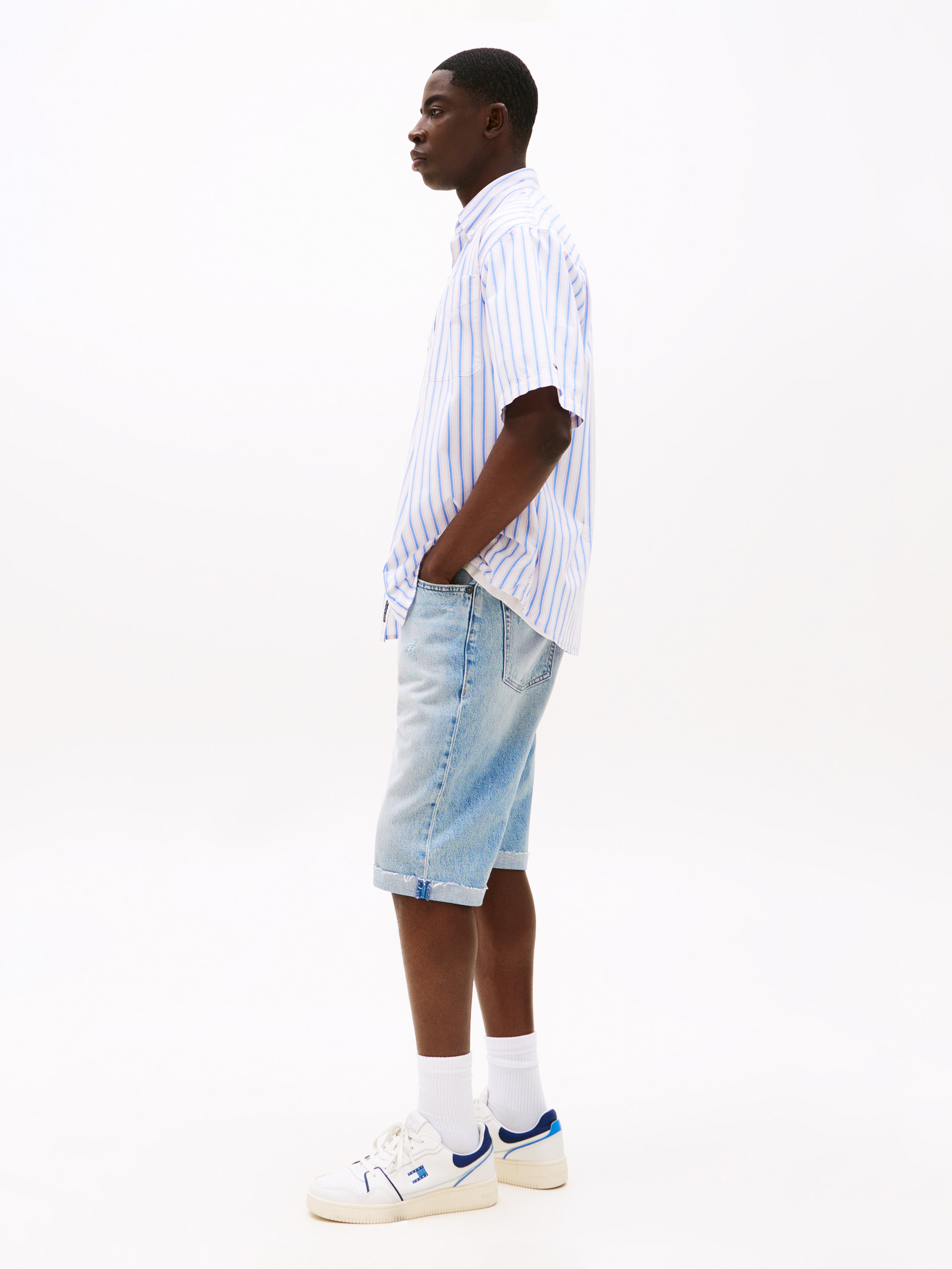 Tommy Jeans Jeansshorts »RYAN SHORT CBF« Mit Gürtelschlaufen