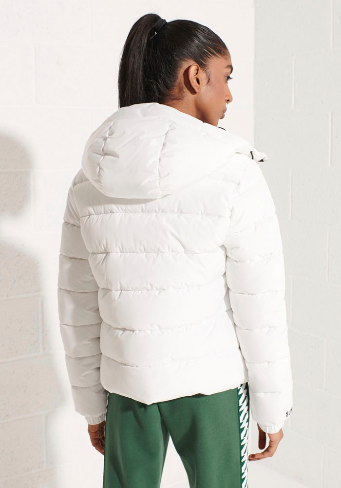 Superdry Steppjacke »HOODED SPIRIT SPORTS PUFFER«, mit Kapuze, aus wasserabweisendem Material