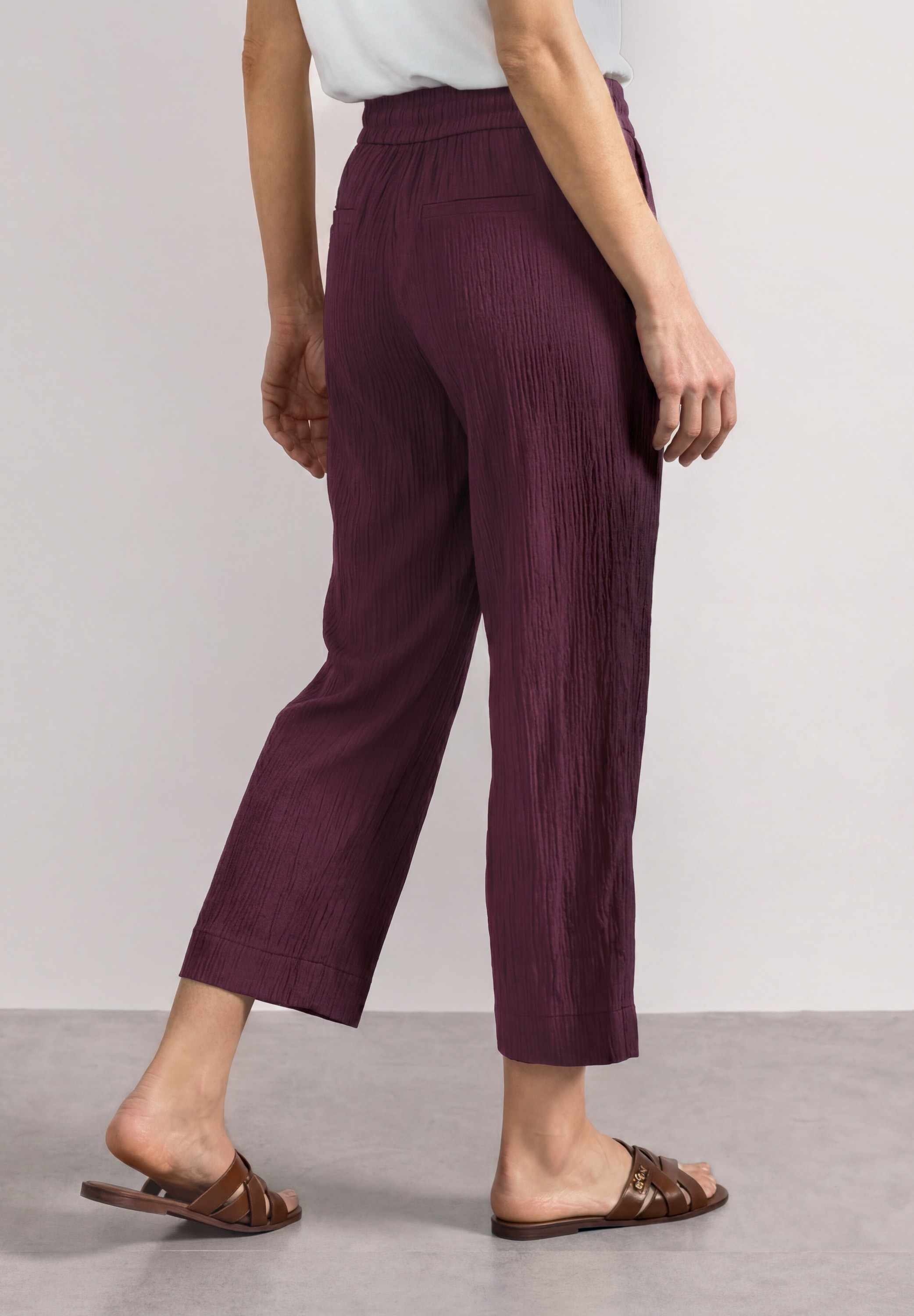 STREET ONE Pantalon 7/8 »Style Emee«  mélange viscose agréable avec structure fine
