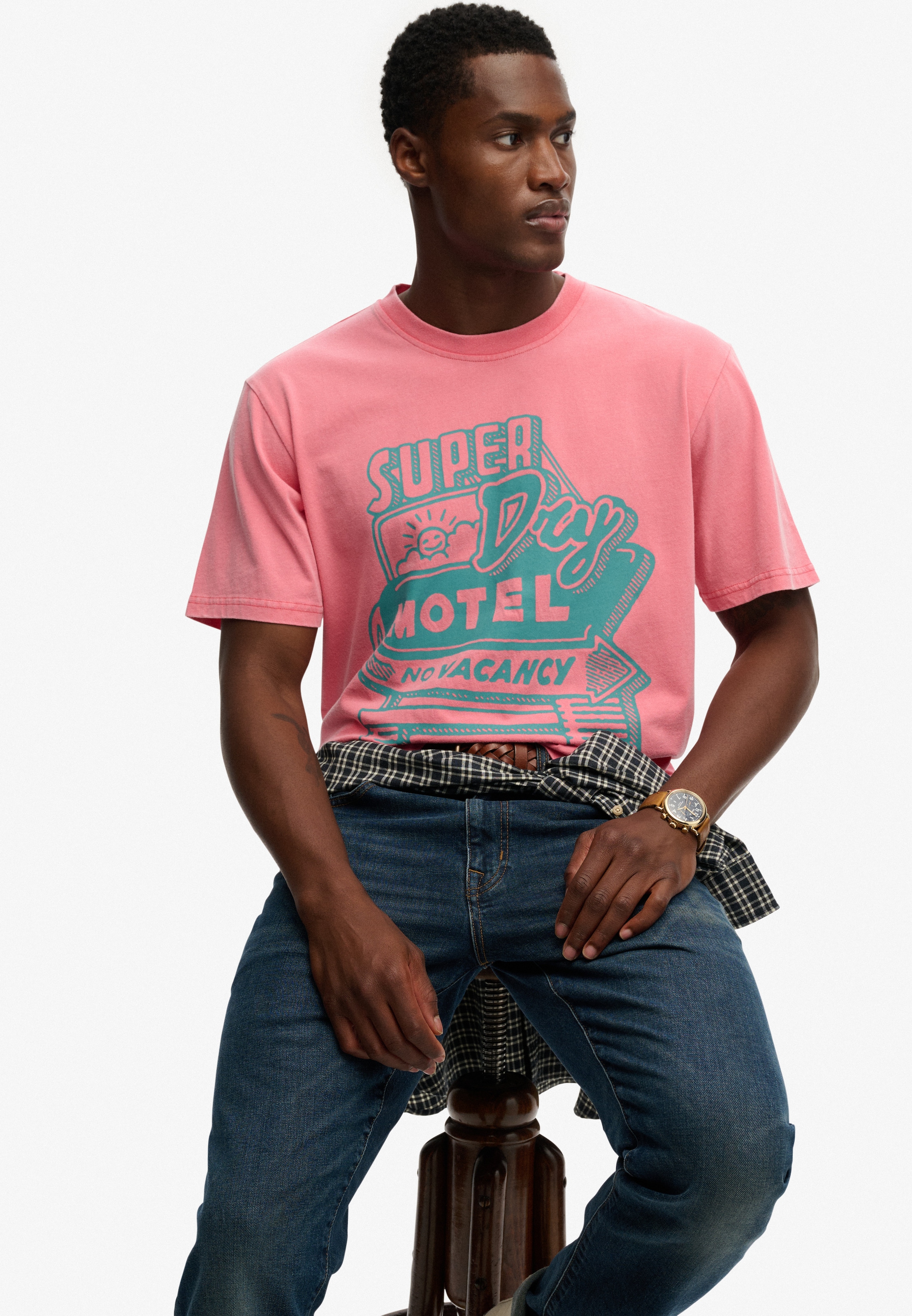 Superdry Rundhalsshirt »ROADSIDE TRADE LOOSE TEE« Loose Fit, aus Baumwolle und Single Jersey, mit Druck, pflegeleicht