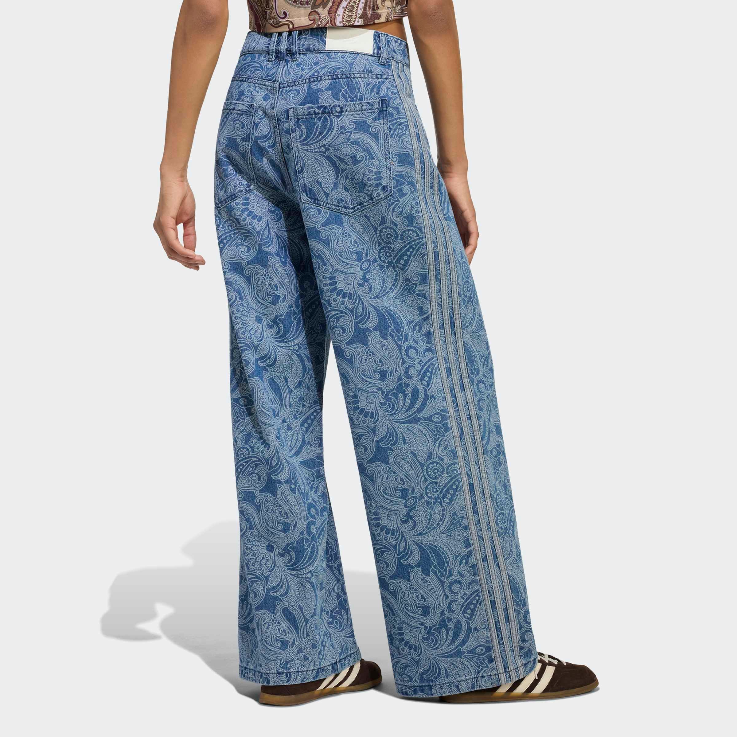 adidas Originals Pantalon de sport »ADIDAS LIBERTY LONDON FIREBIRD MID RISE, GERADES BEIN«  partie d'une collaboration exclusive avec Liberty London, en coton