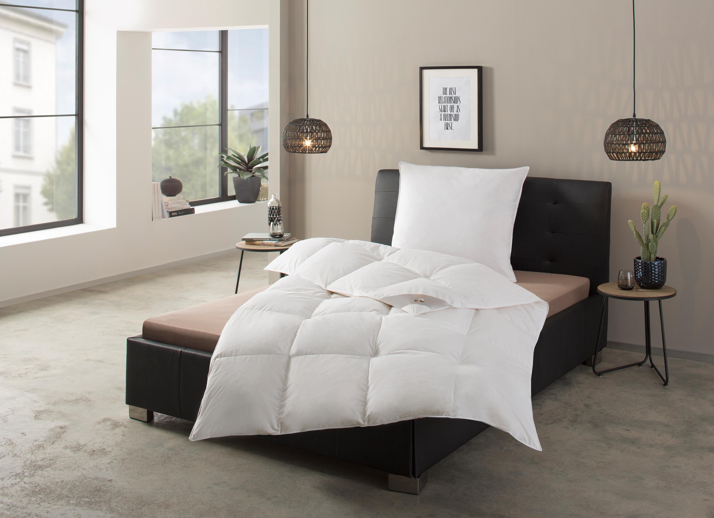 Image of RIBECO Federbettdecke "Laram, Bettdecken für Sommer oder Winter, Made in Germany" extrawarm Füllung 90 % Federn, 10 % Daunen 1 Stk. tlg. Super Preis-Leistung, Bettdecke 135x200 cm oder 155x220 cm, Decke