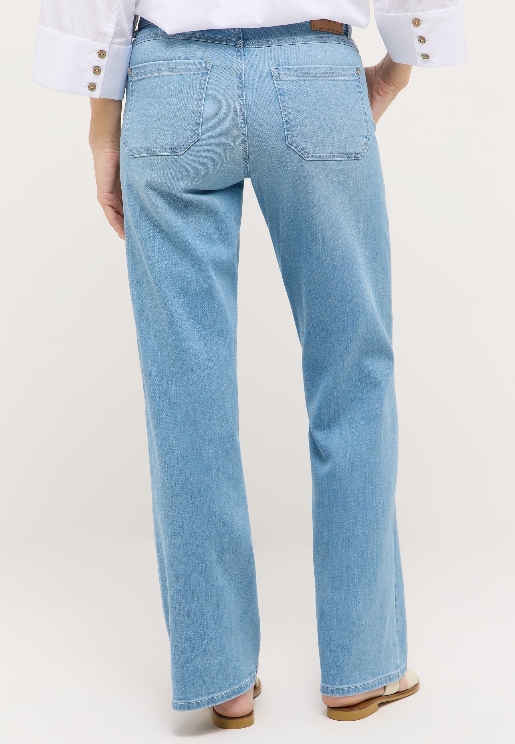 ANGELS Relax-fit-Jeans »LIZ WORKER« mit grossen Vordertaschen und Fade-Out Effekten