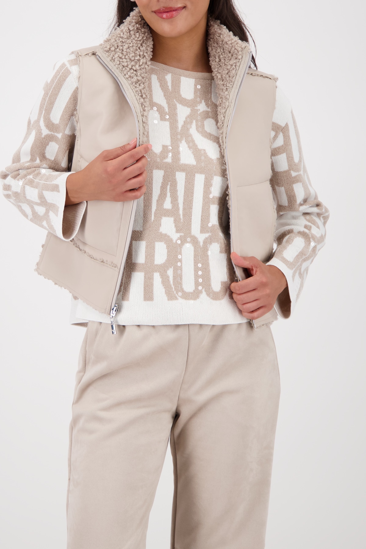 Image of Monari Wendeweste Regular fit mit Stehkragen