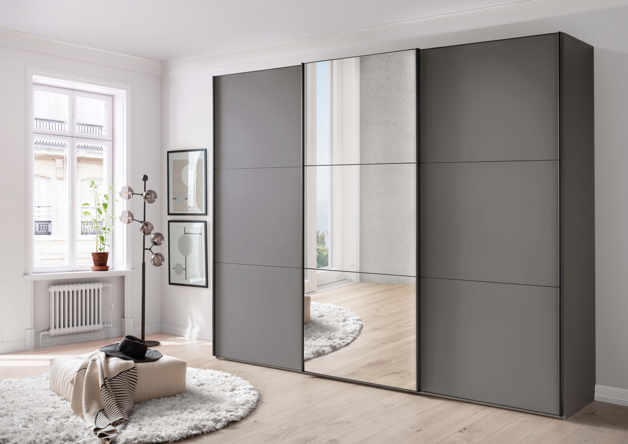 WIEMANN Armoire à portes coulissantes »Phoenix, Made in Germany, modernes Design, Highlight, Blickfang« Viele Farbkombinationen, in 4 Breiten und in 2 Höhen erhältlich,  maximaler Staurraum, inkl.Einlegeböden, Wäscheböden u. Dämpfer