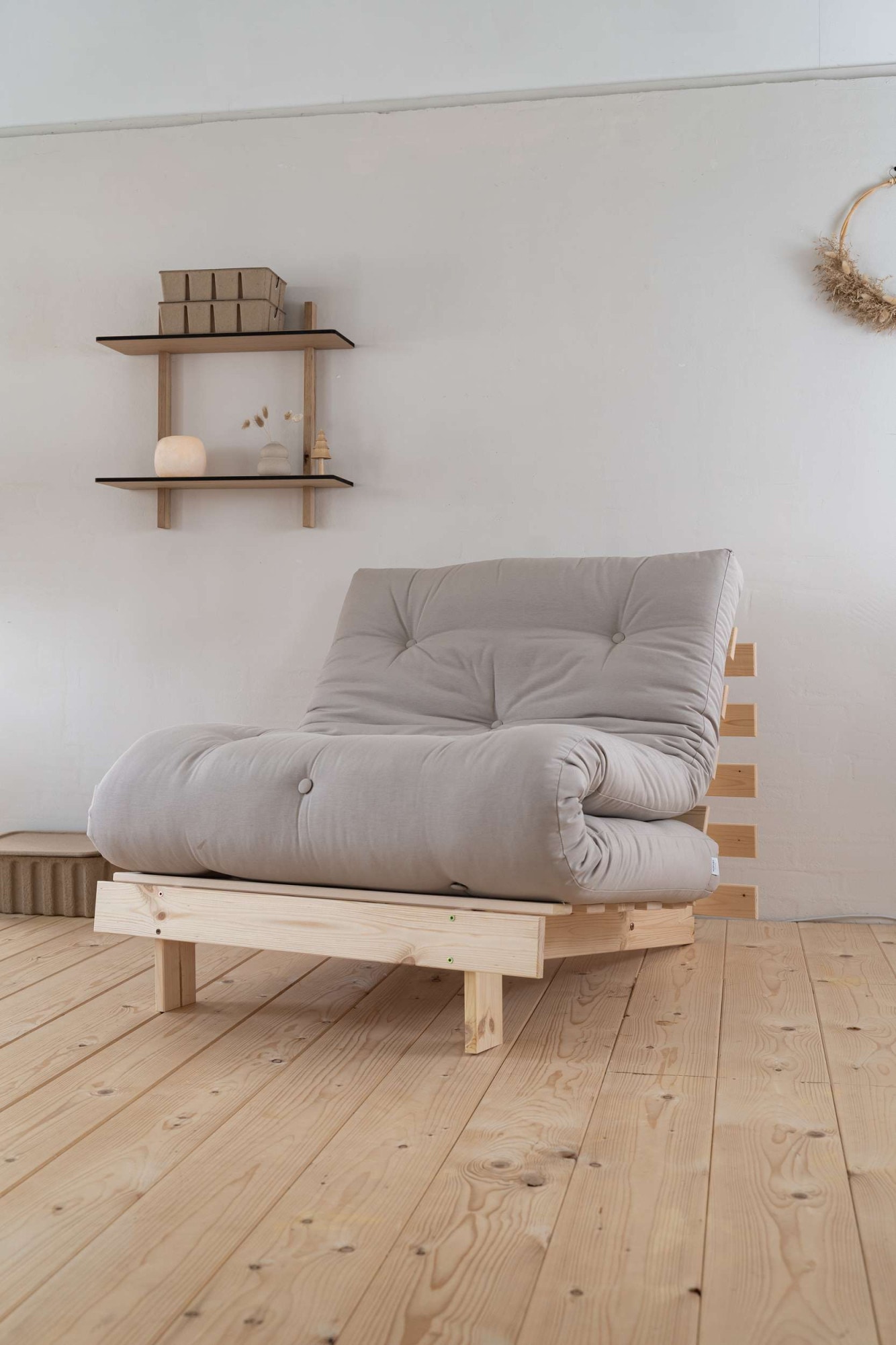 Karup Design Lit de jour »Roots Sofa Bed, Schlafsofa, Bettfunktion, FSC®-Massivholz, B: 90 cm« Inkl. Futonmatratze. Made in Europe, minimalistisches Design