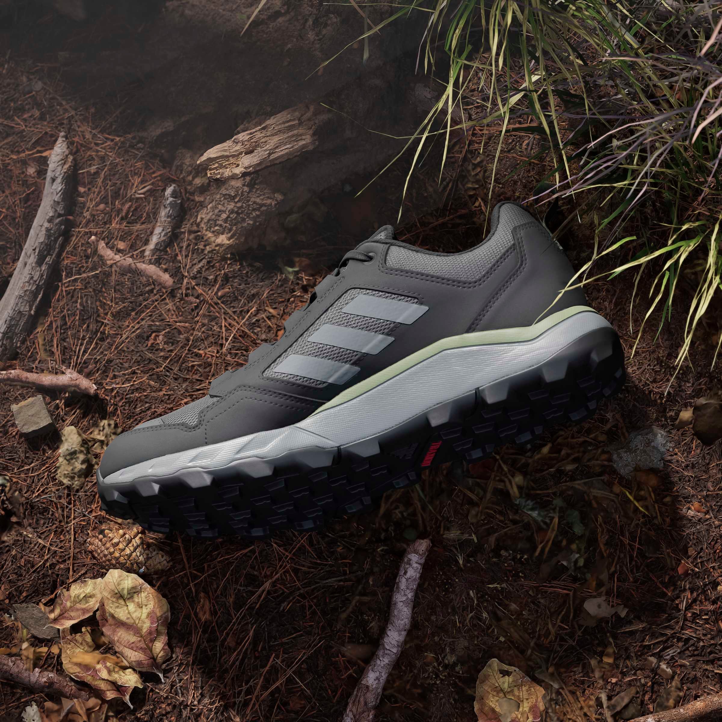 adidas TERREX Chaussures de trail »TRACEROCKER 2.0 TRAILRUNNING«  Trail-Runningschuhe