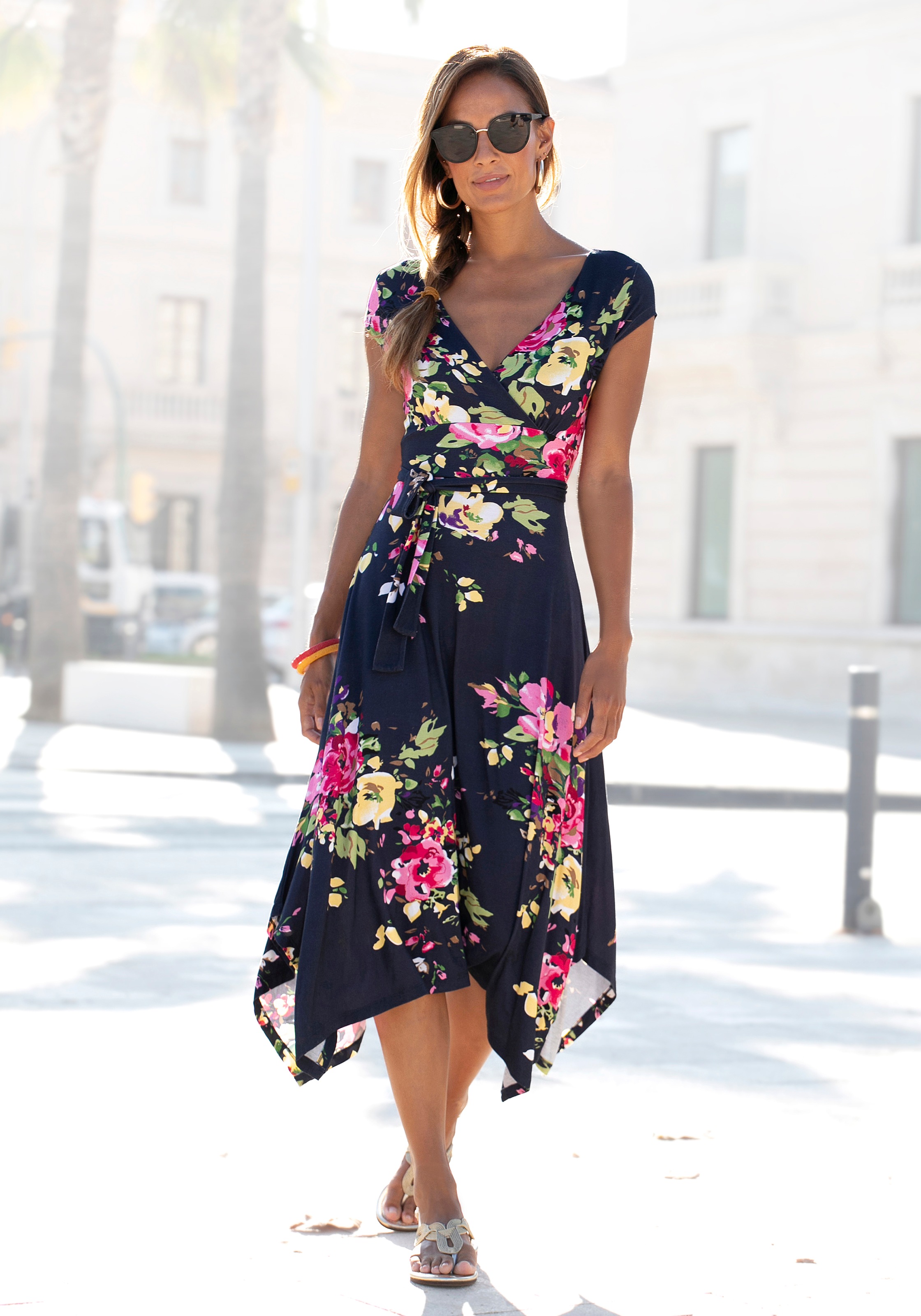Image of Beachtime Sommerkleid, mit Zipfelsaum bei Ackermann Versand Schweiz