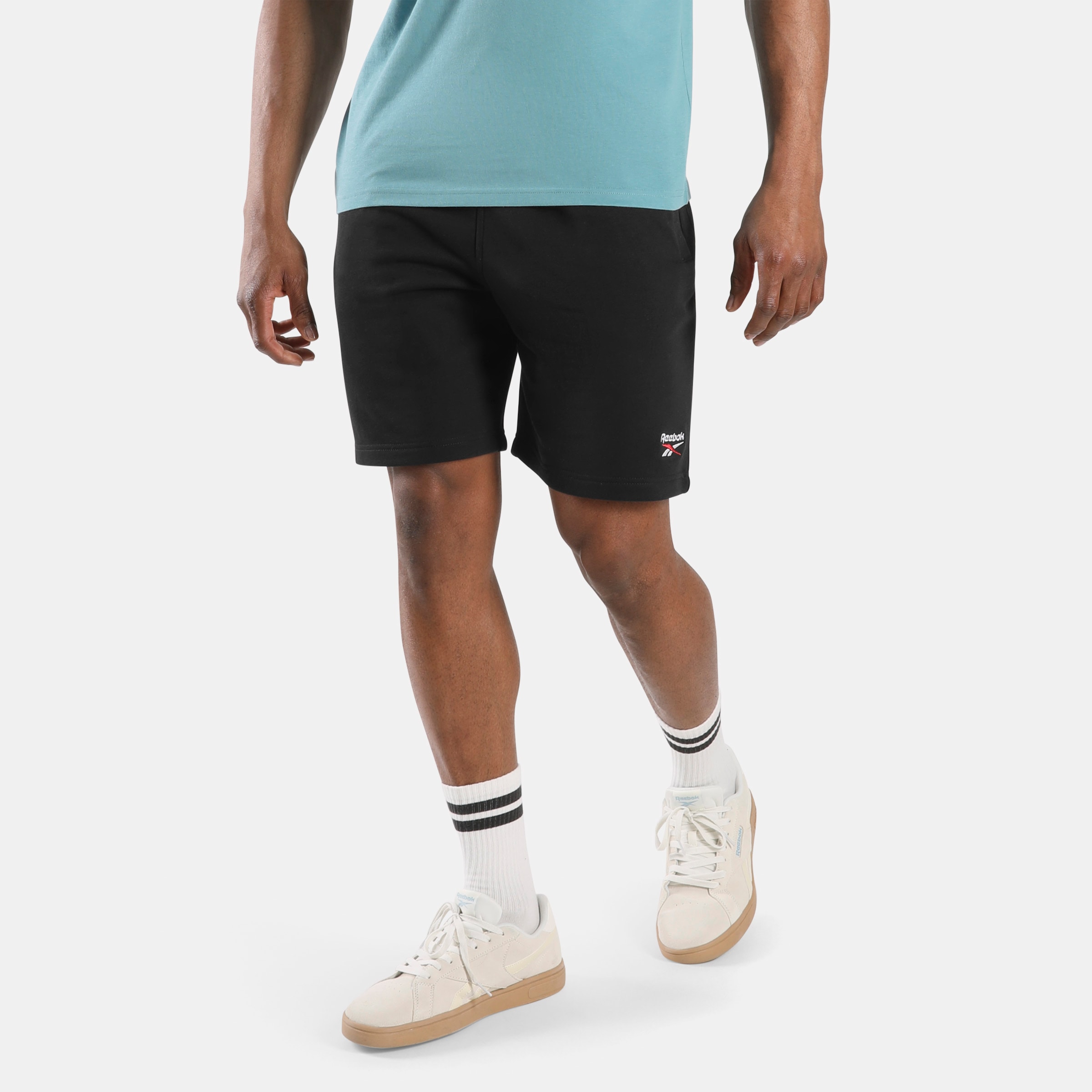 Image of Reebok Sweatshorts "ID 2-COLOUR LOGO FRENCH TERRY 7" SHORT" sportlicher Schnitt, aus Baumwolle und Polyester