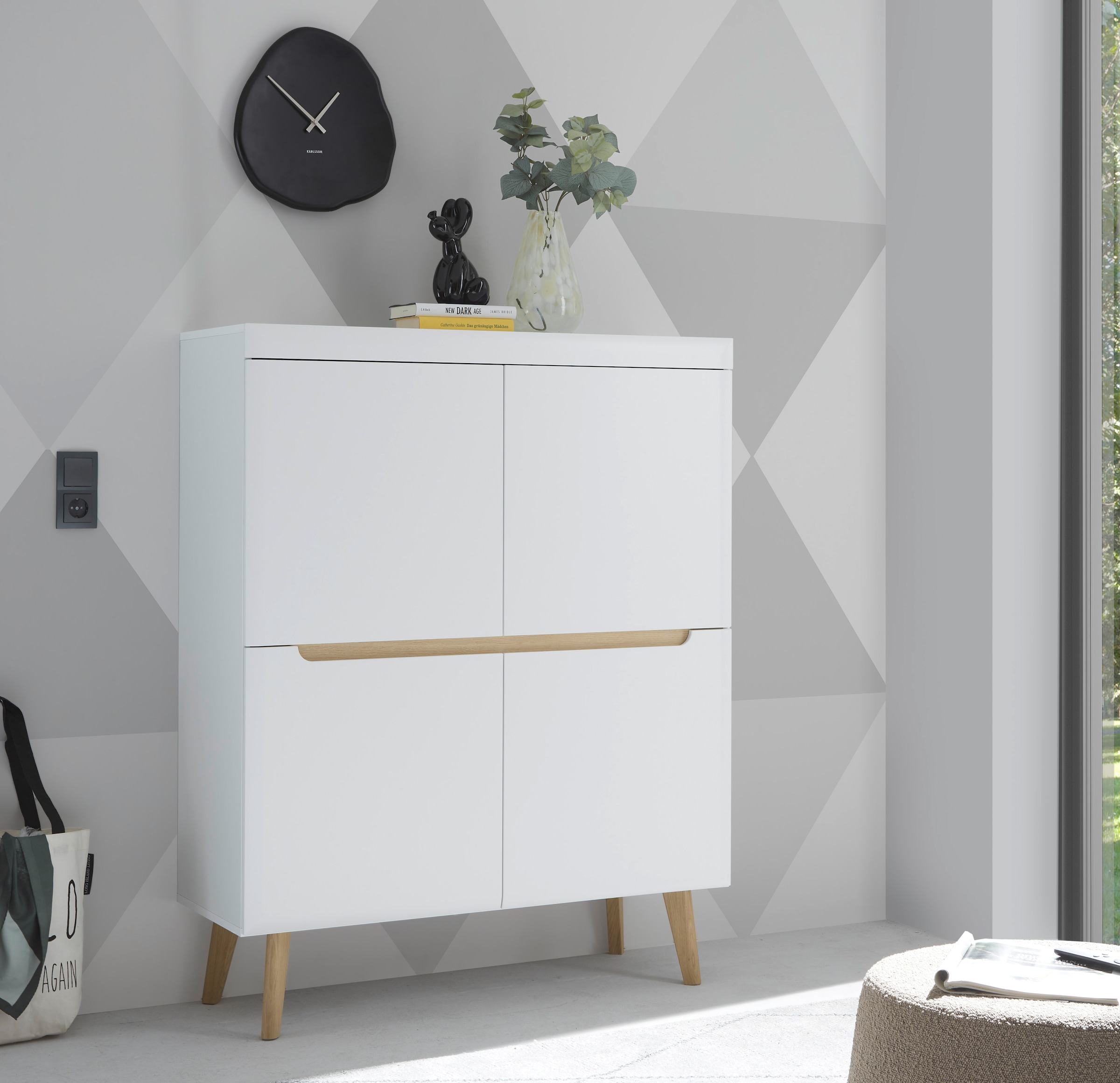 INOSIGN Highboard »Torge, Kommode, Schrank, Sideboard, Anrichte, Mehrzweckschrank«, (1 St.), abgeschrägte Füsse, drei Farben, Scandi Design, 107 cm breit