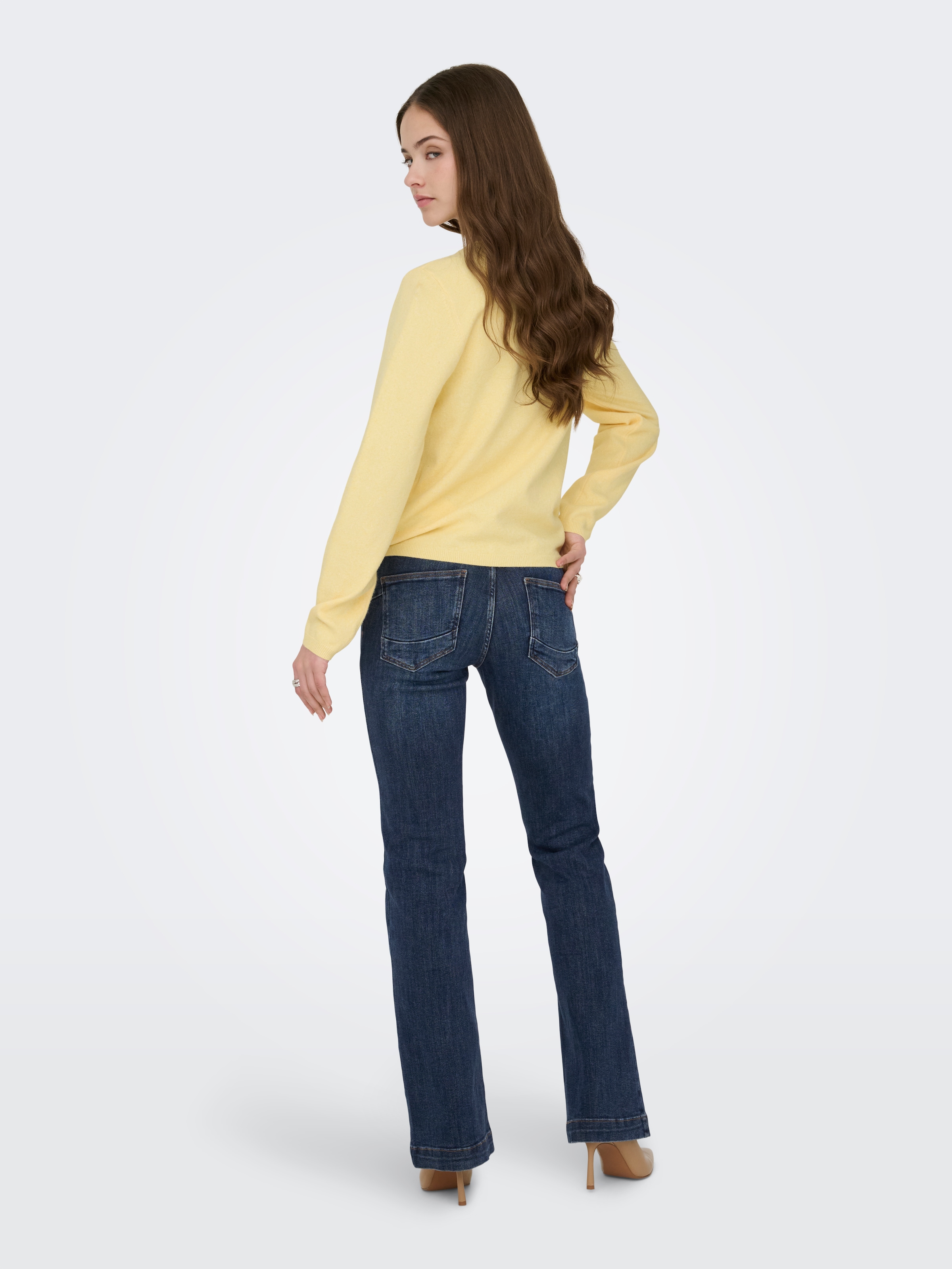 ONLY Jeans bootcut »ONLPOWER MID FLARED PUSHUP DNM GEN332« mélange de coton, coupe évasée, taille normale