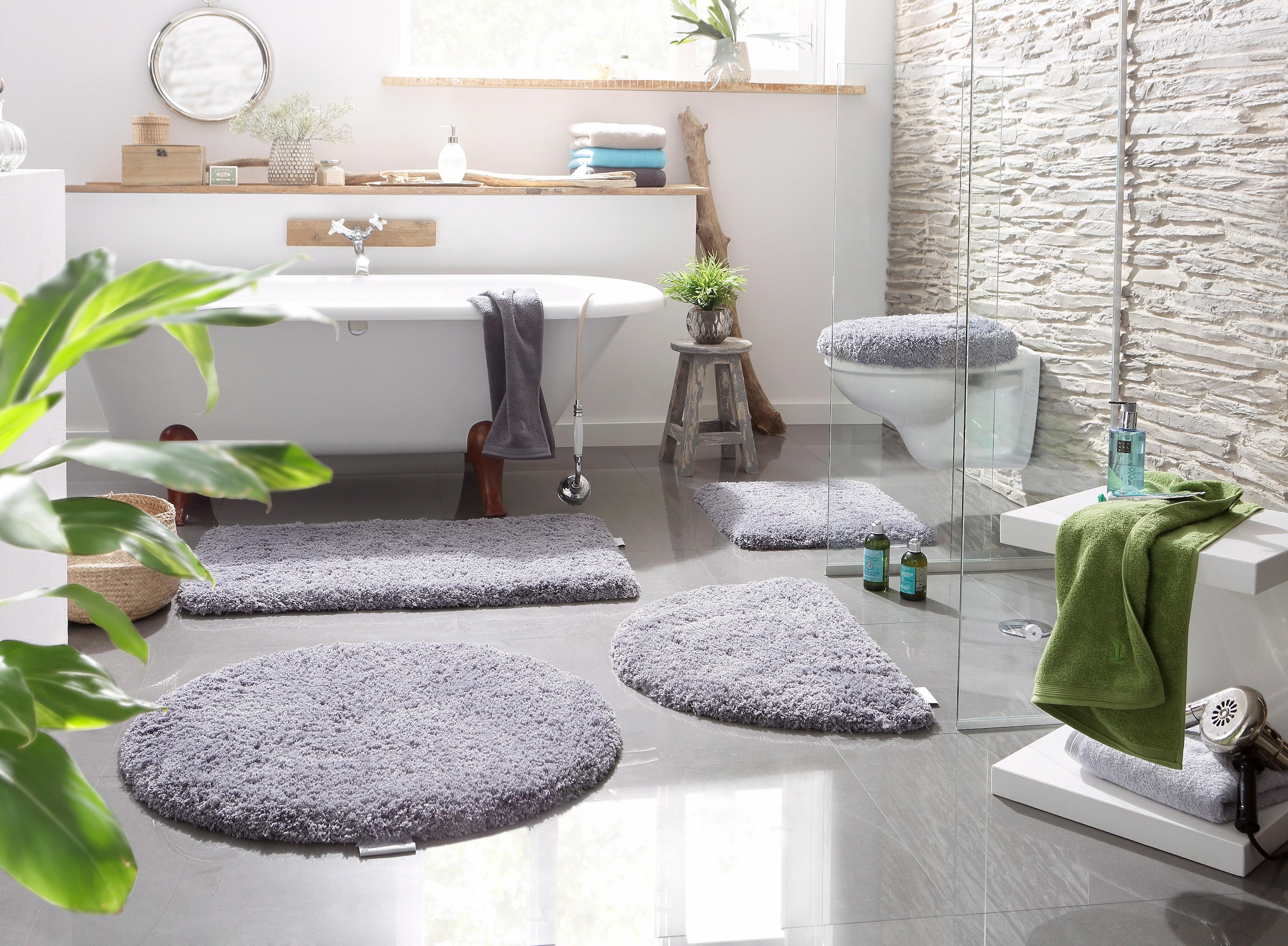 Möve Badematte »Superwuschel, Badvorleger, Badezimmer Teppich«, rutschhemmend beschichtet, strapazierfähig-schnell trocknend-fussbodenheizungsgeeignet, Mikrofaser-Badematte, Badteppich, rechteckig, rund & als 3-tlg. Set