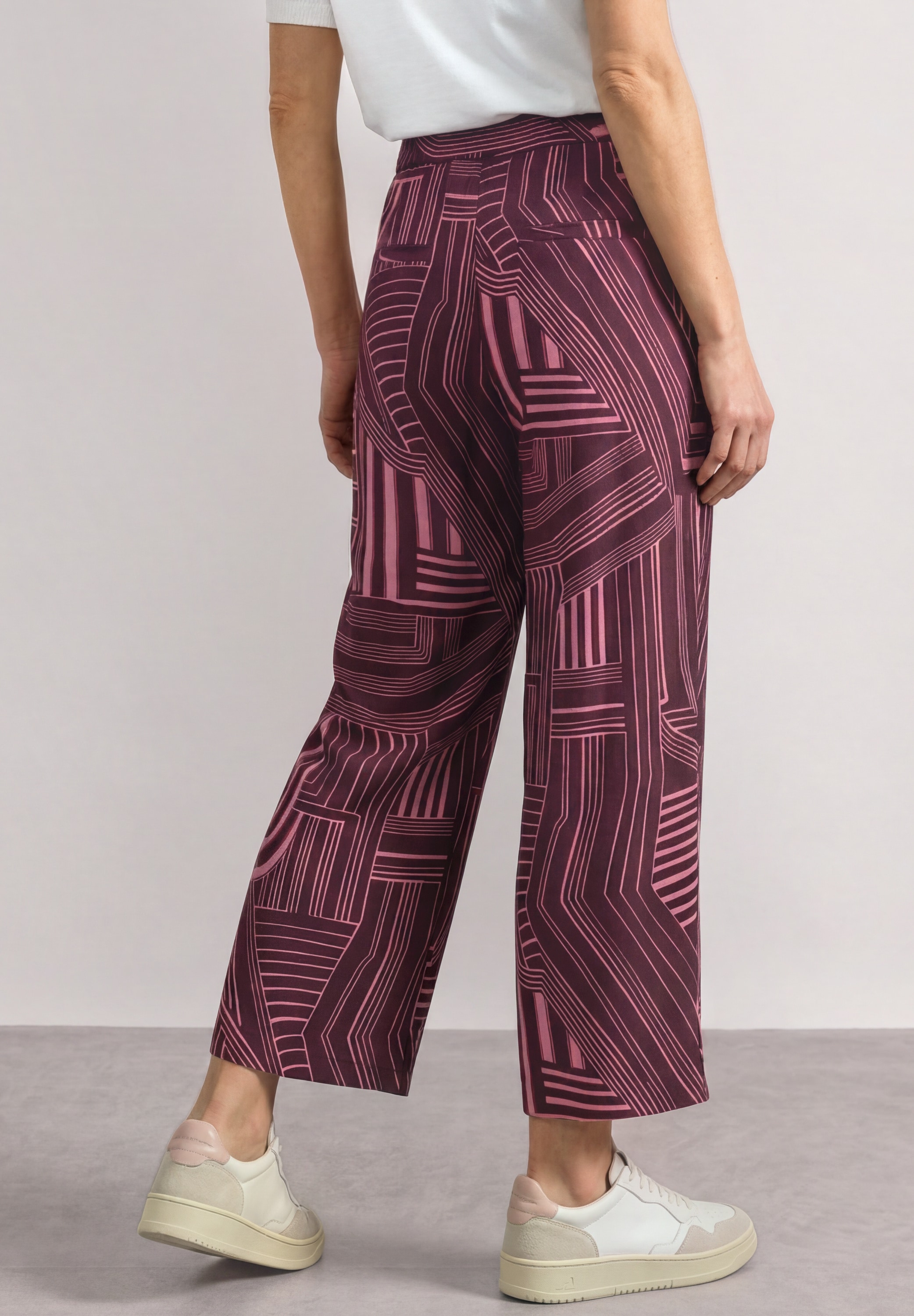 STREET ONE Jupe-culotte »Style Emee«  Culotte taille haute 7/8 - pantalon d'été - avec motif