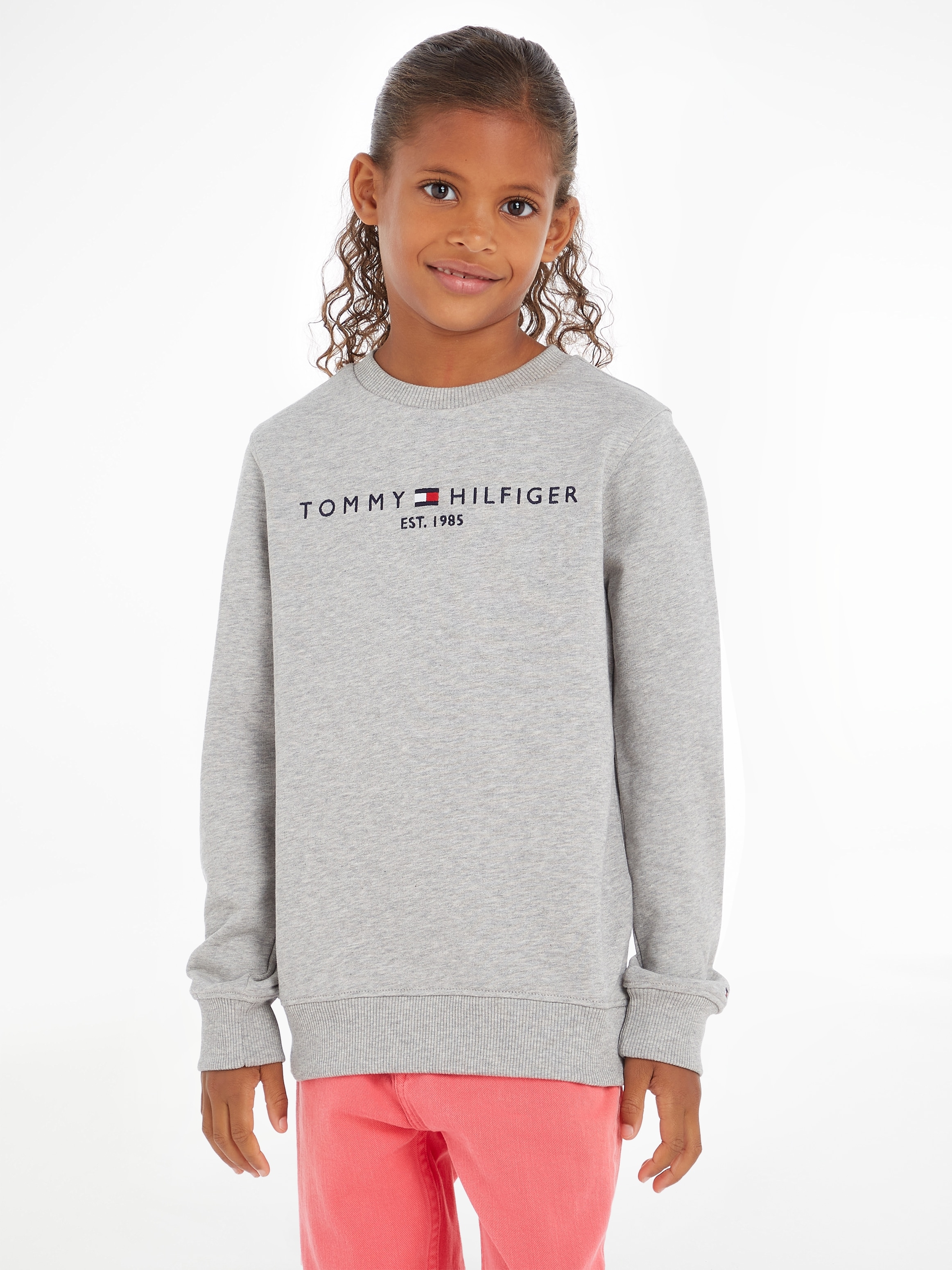 Tommy Hilfiger Sweatshirt »ESSENTIAL SWEATSHIRT«, mit Tommy Hilfger Logo-Schriftzug