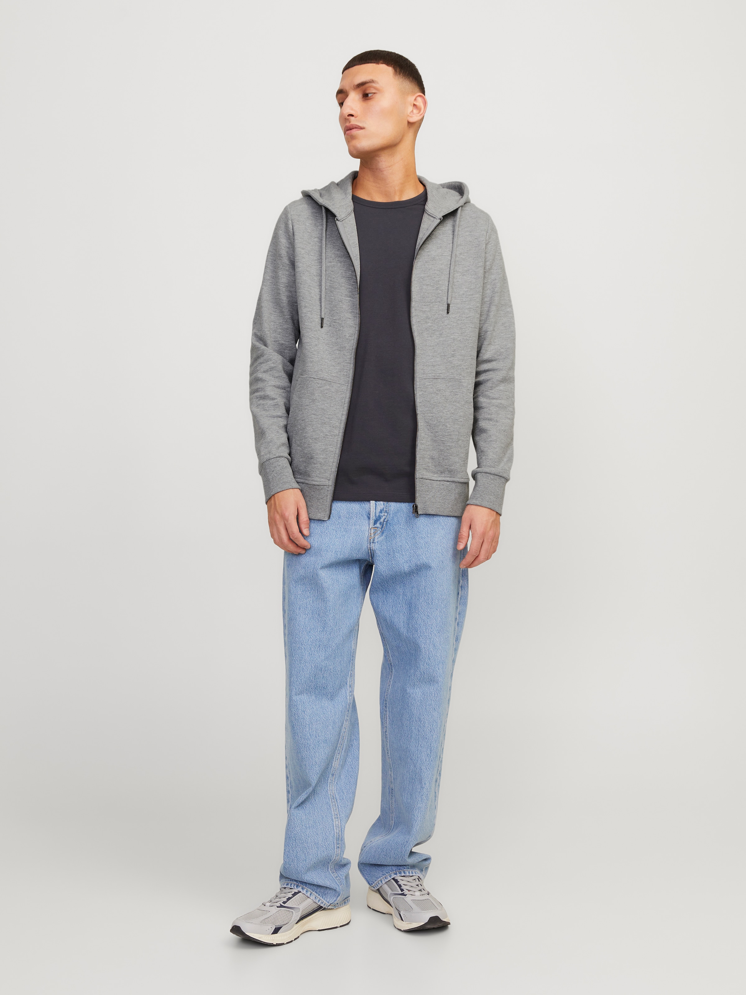 Jack & Jones Kapuzensweatjacke »JJEBASIC Hoodie mit Rippbündchen und angenehmem Tragegefühl« unifarben, modisch, regular fit, Baumwollmischung, Rundhals