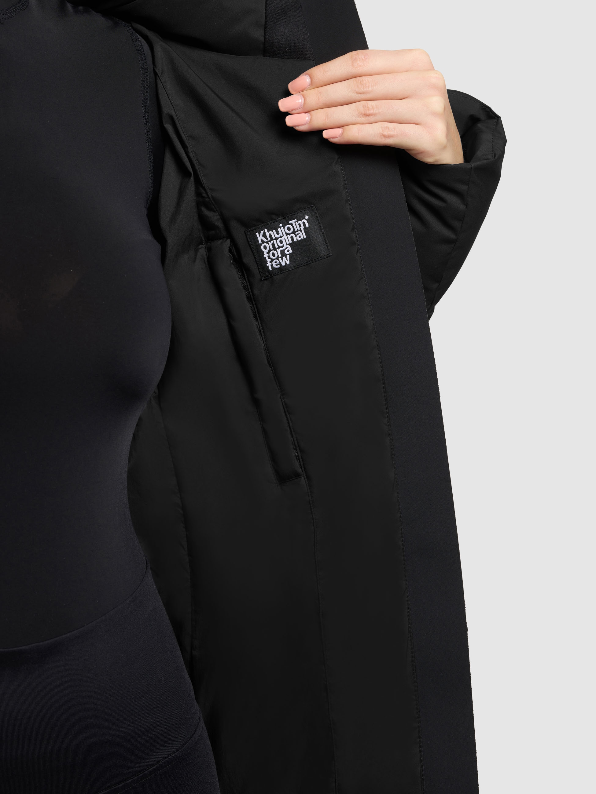 khujo Steppjacke »TANARE5« mit Kapuze Reissverschlusstaschen mit Fleecefutter